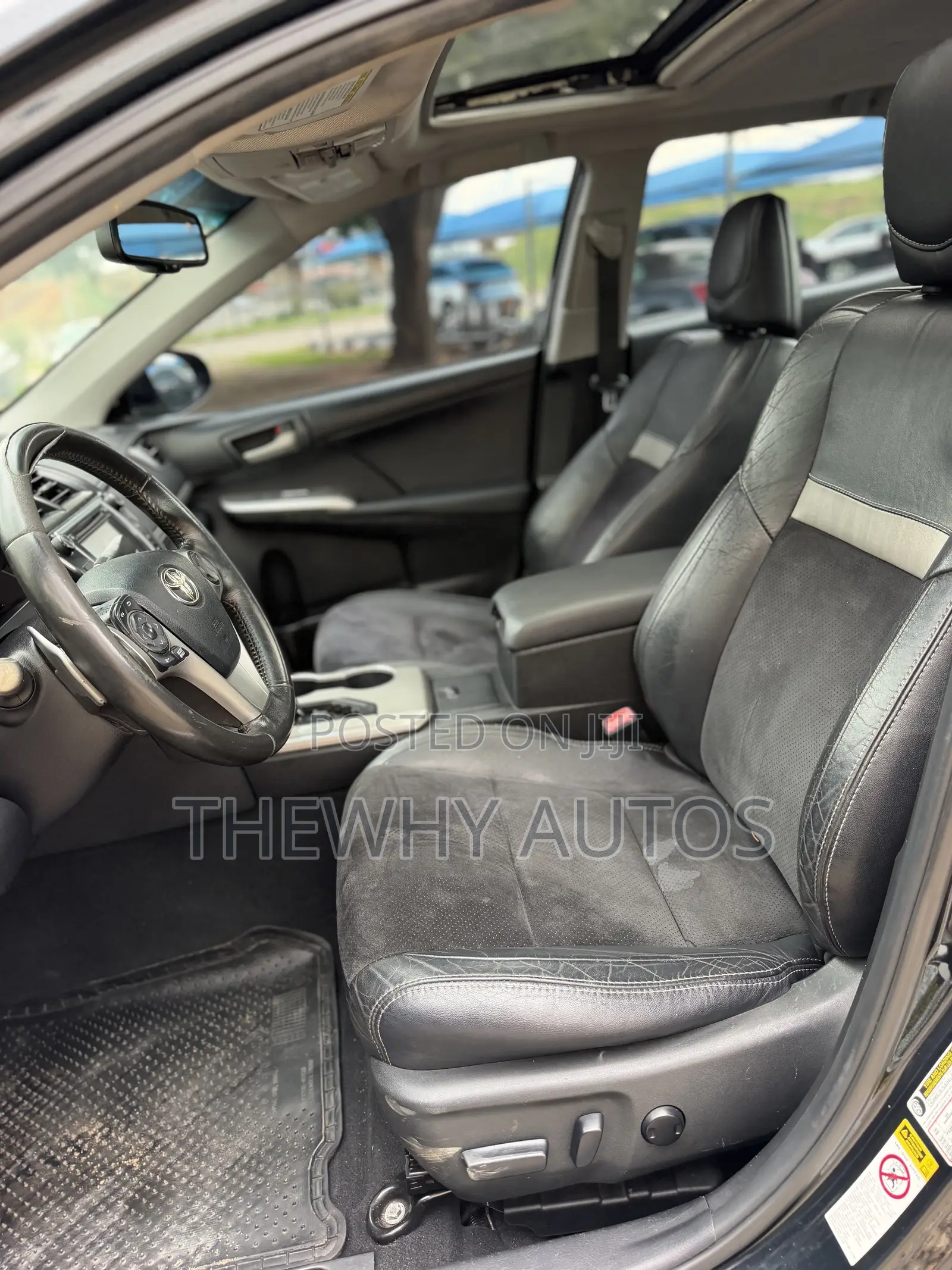Toyota Camry SE V6 4dr Sedan (3.5L 6cyl 6A) 2013 Blue