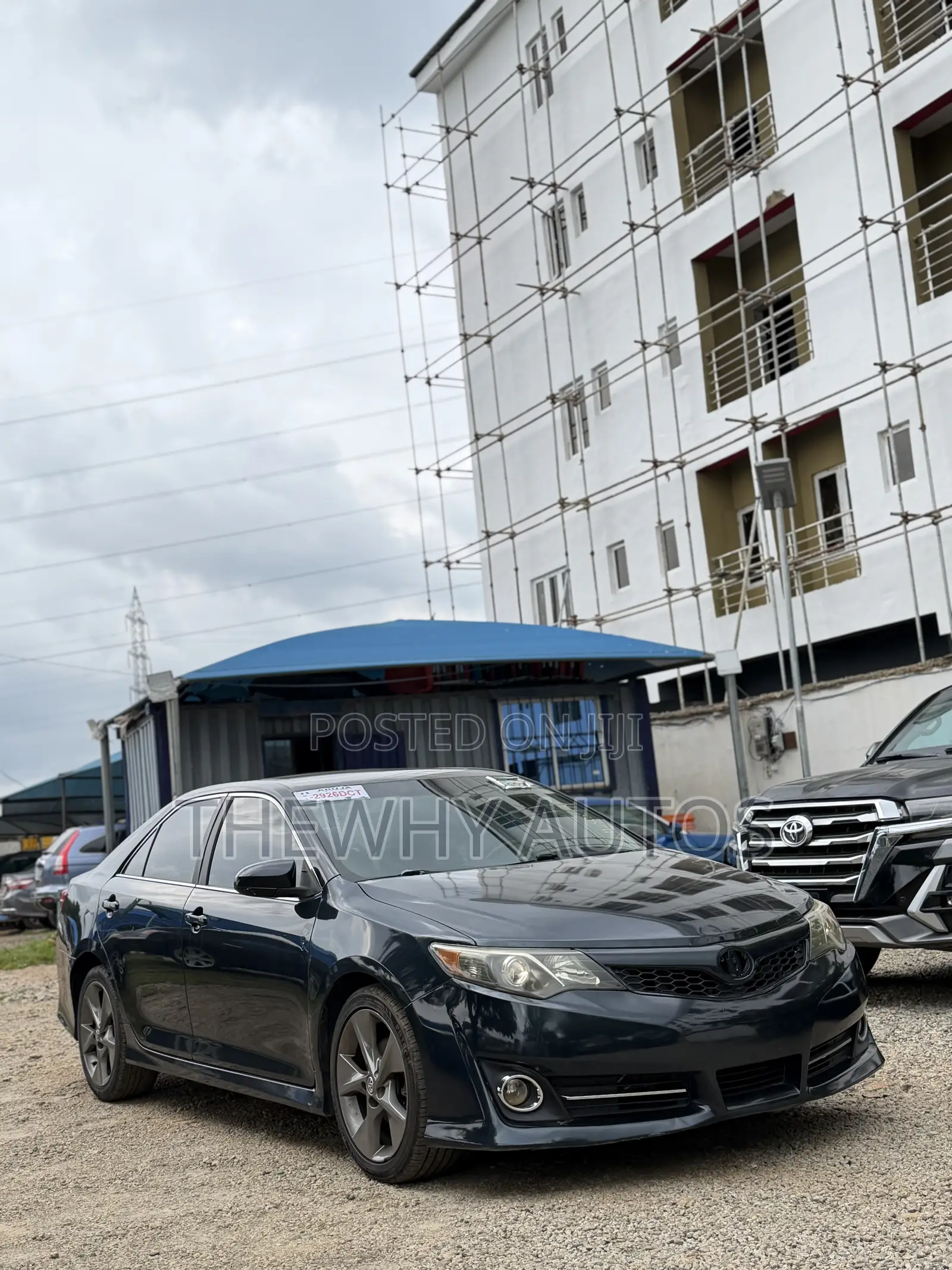 Toyota Camry SE V6 4dr Sedan (3.5L 6cyl 6A) 2013 Blue