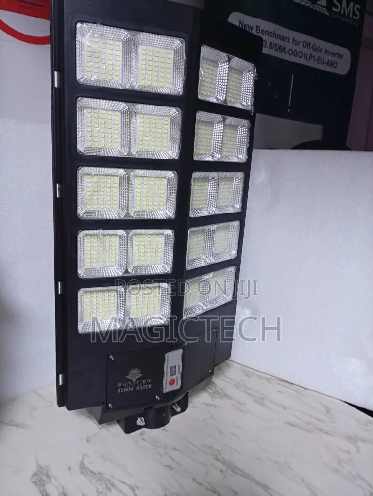 Suntrick 3500w Solar Street Light
