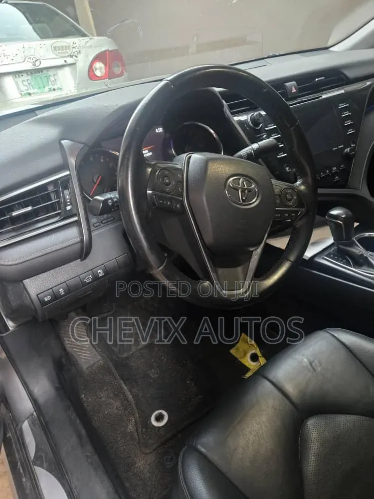 Toyota Camry 2020 Gray