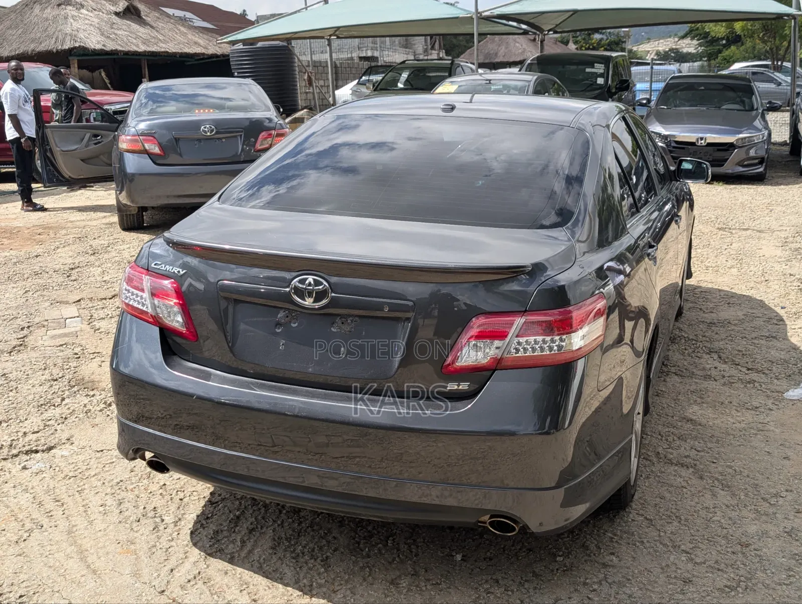 Toyota Camry SE 4dr Sedan (2.5L 4cyl 6AM) 2010 Gray