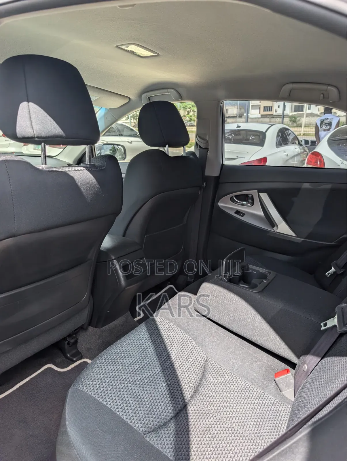 Toyota Camry SE 4dr Sedan (2.5L 4cyl 6AM) 2010 Gray