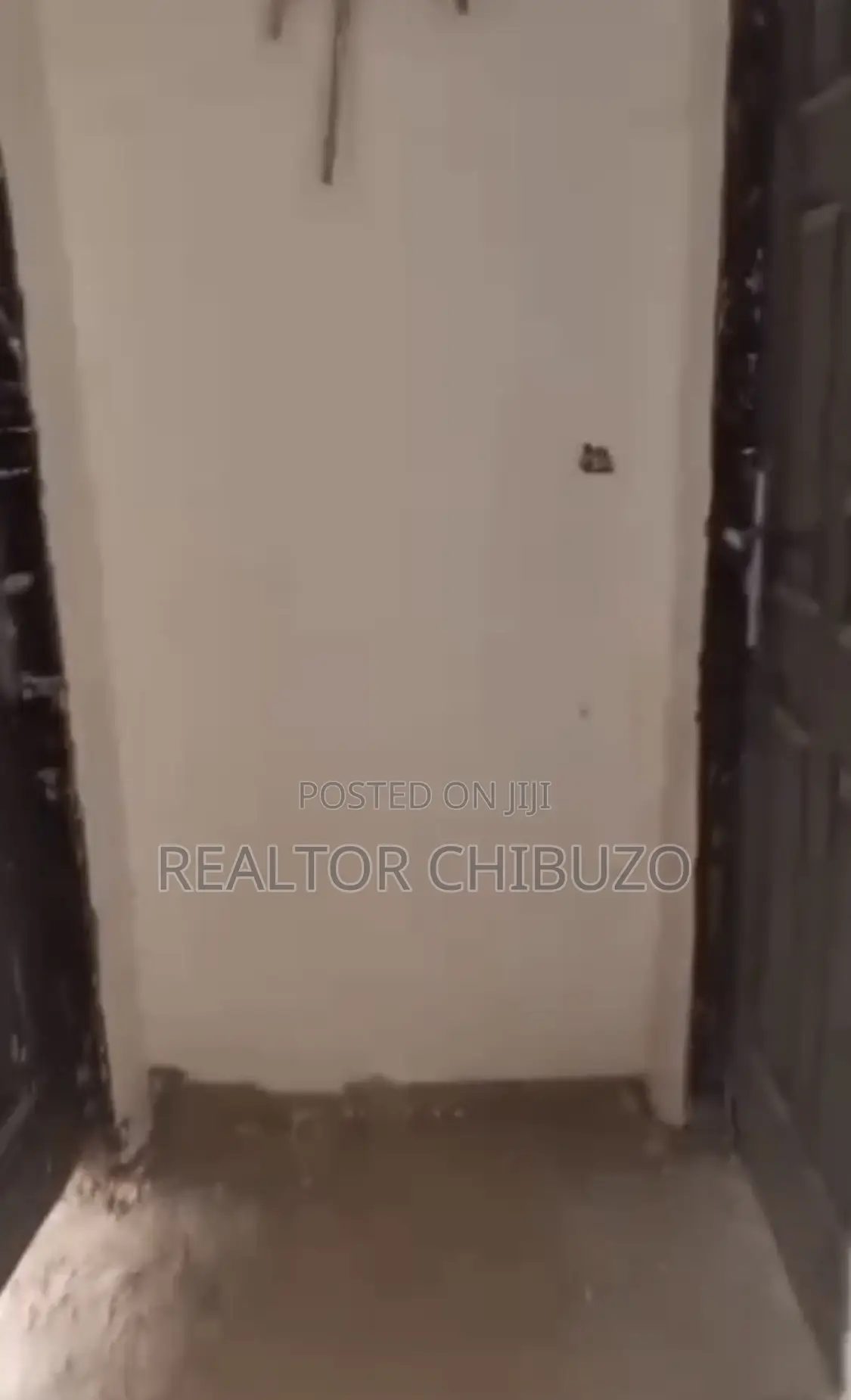 2bdrm Block of Flats in Apo for sale