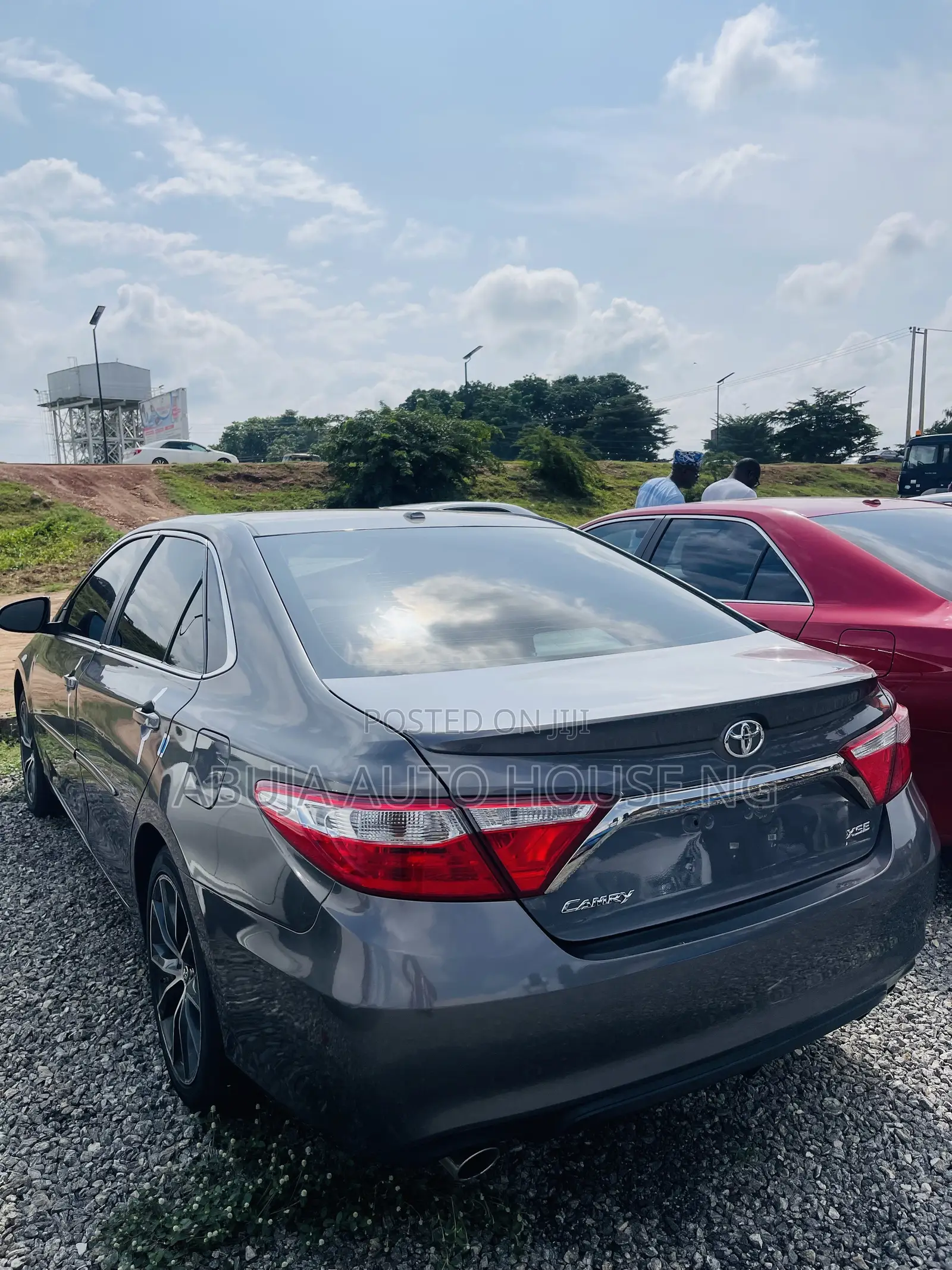 Toyota Camry XSE 4dr Sedan (2.5l 4cyl 6A) 2016 Silver