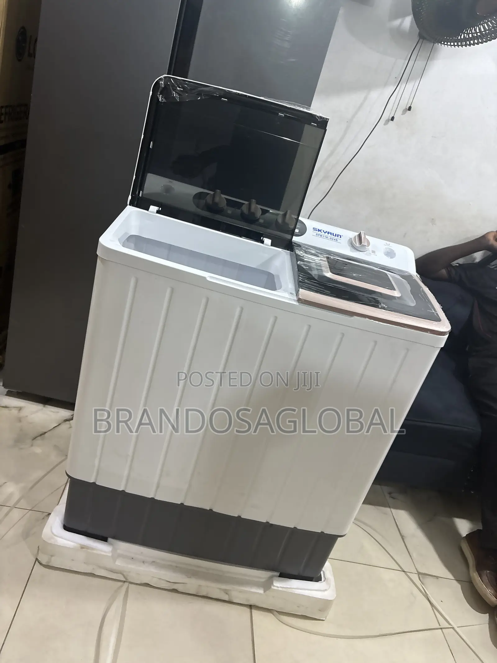 Skyrun SPB116-024S 11KG Laundry Washer