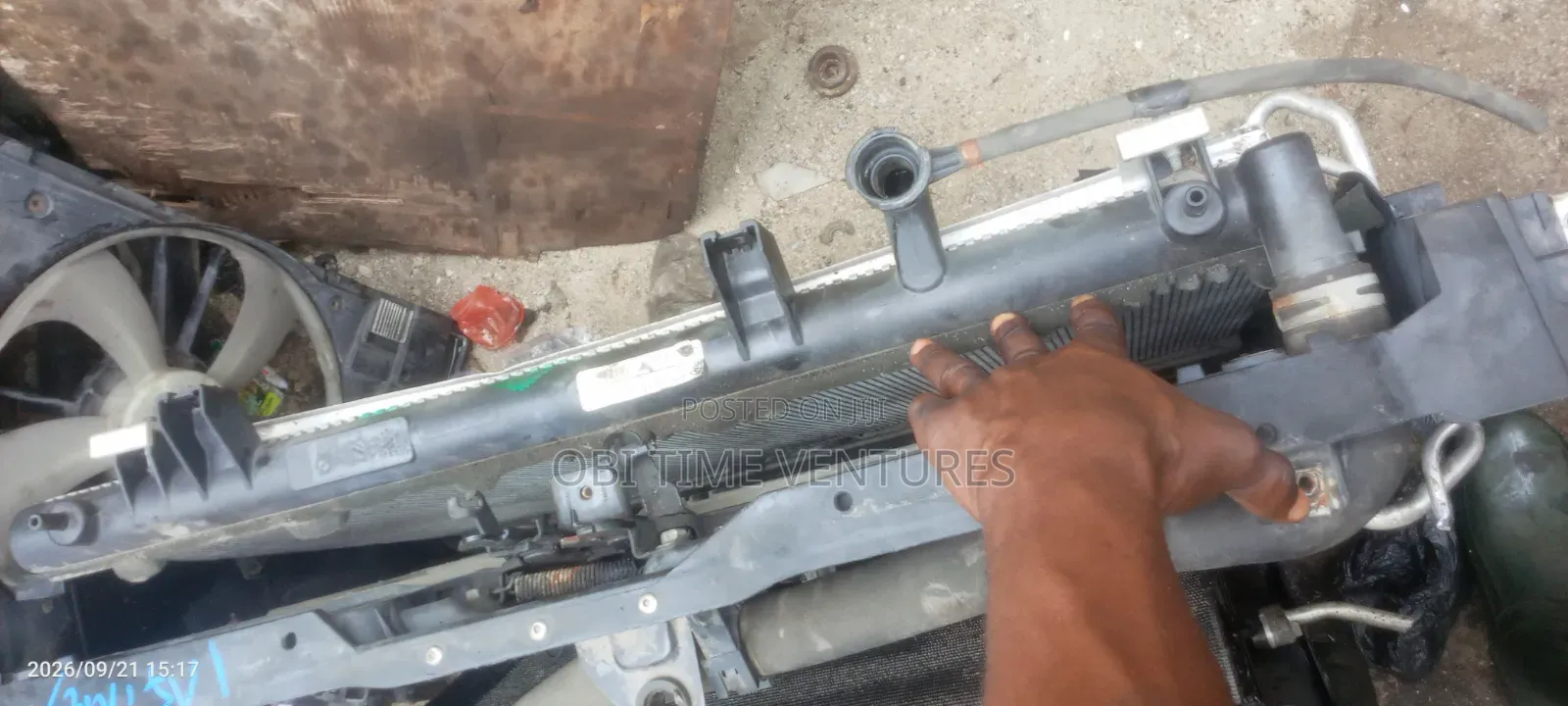 Nissan Pathfinder Radiator and Fan 2018