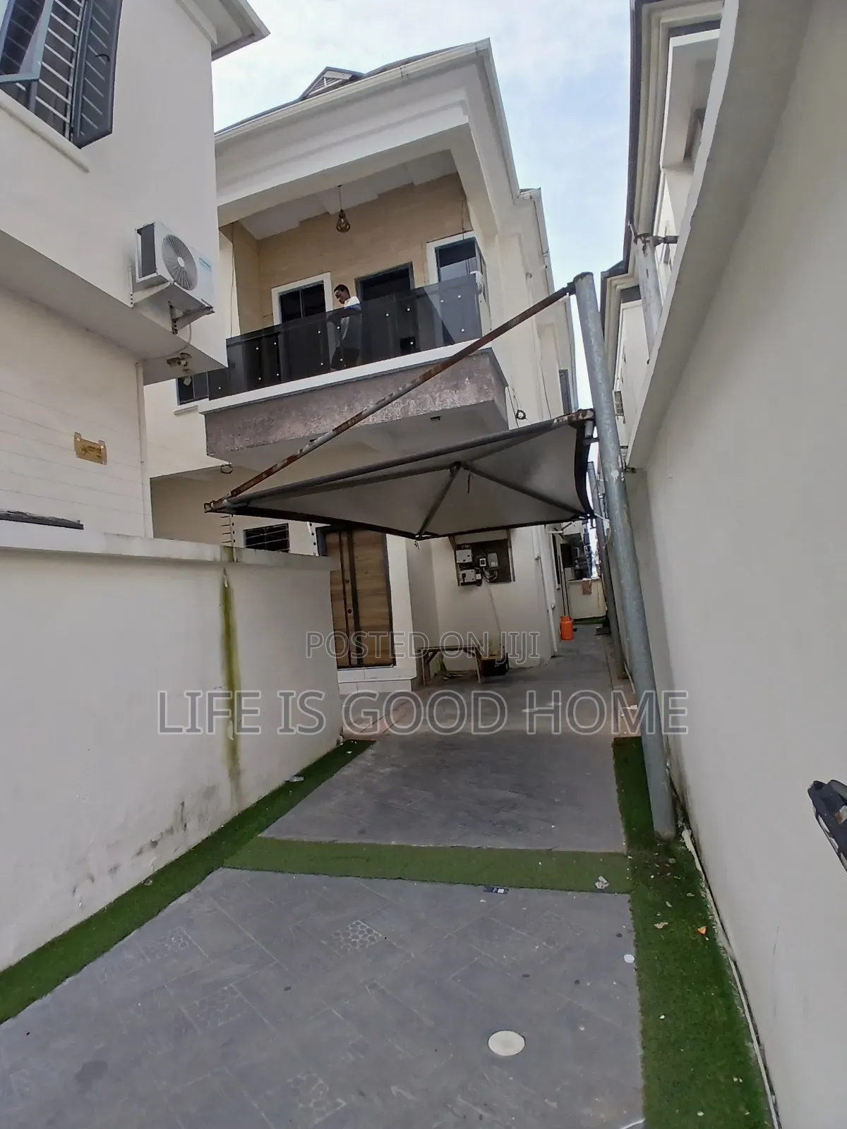 1bdrm Shared Apartment in Royal Pine, Chevron for rent