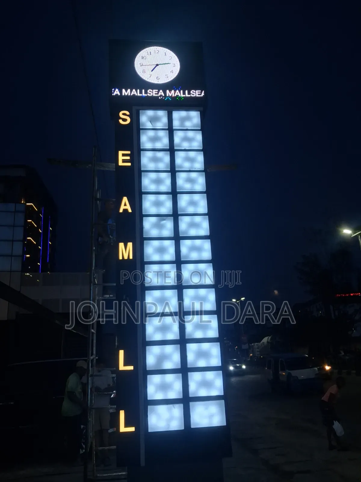 Screens for Advertising