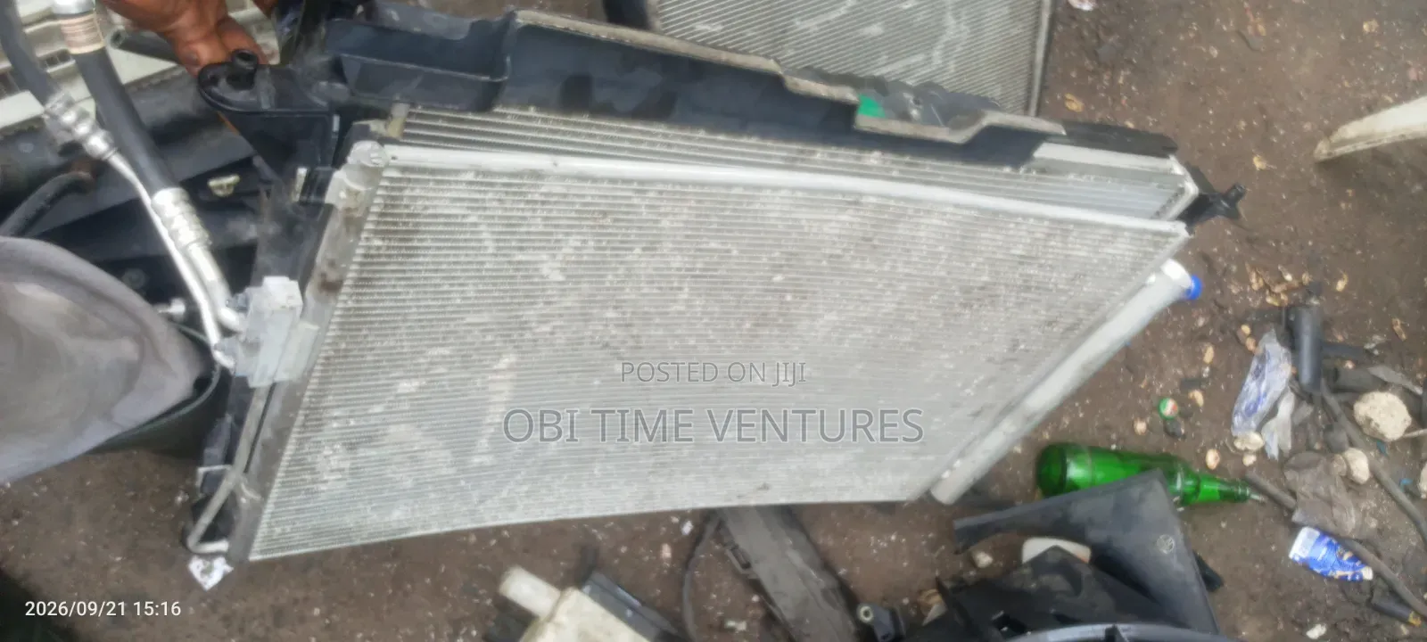 Hyundai Sanfe Radiator and Fan With Condenser 2018