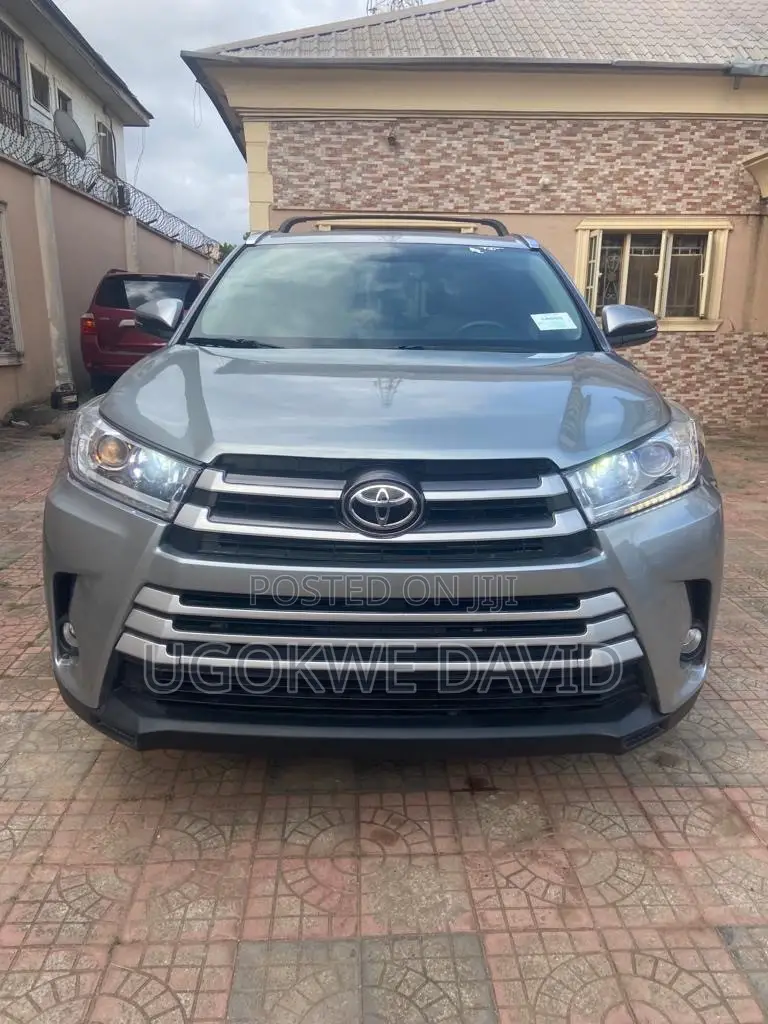 Toyota Highlander 2018 Off white