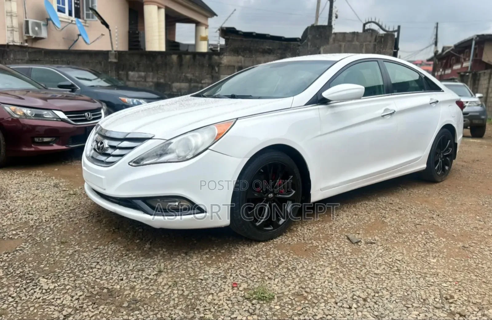 Hyundai Sonata Limited Sedan FWD (2.4L 4cyl 6A) 2013 White