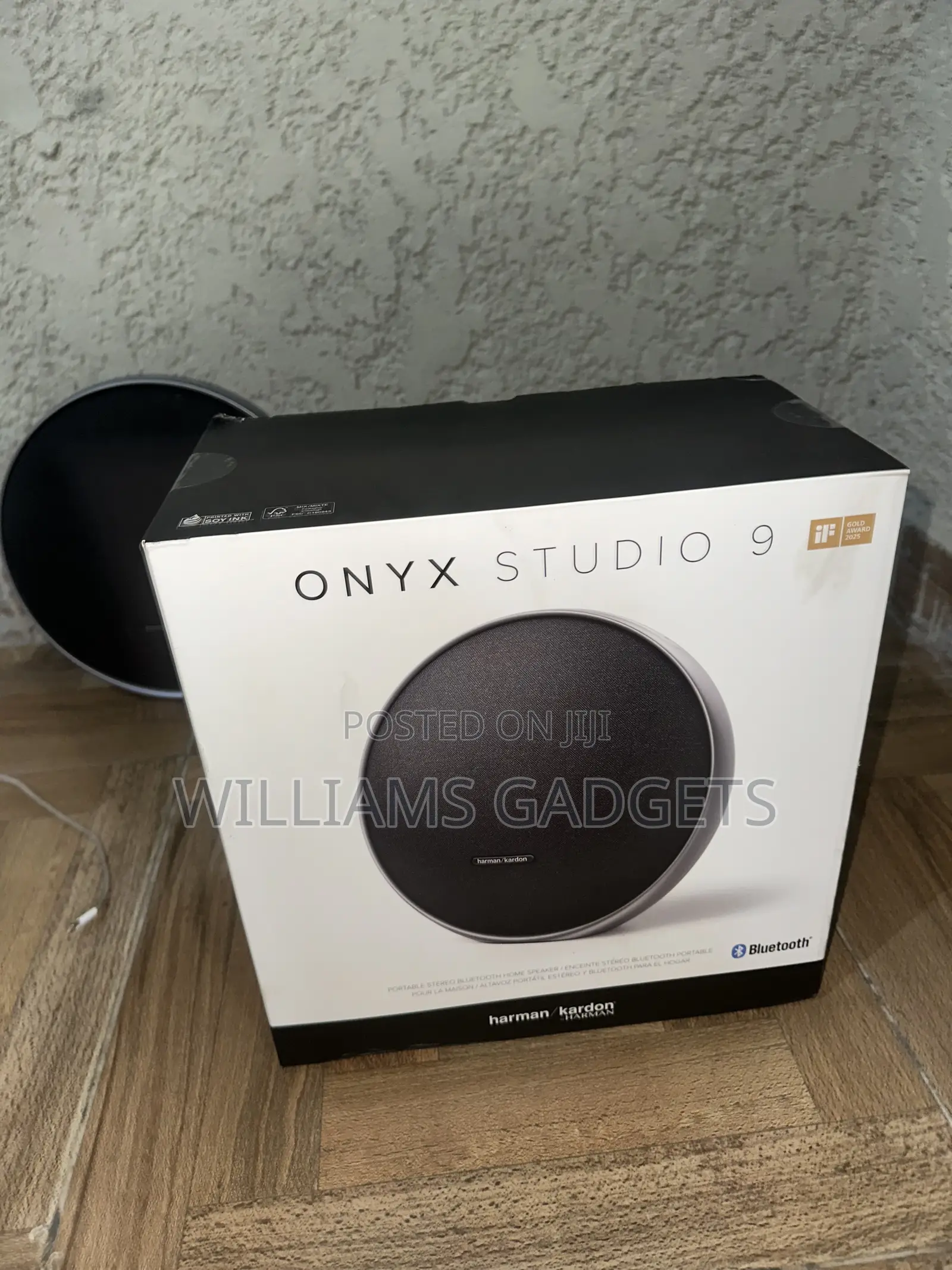 Brand New Onyx Studio 9 (Harman/Kardon)