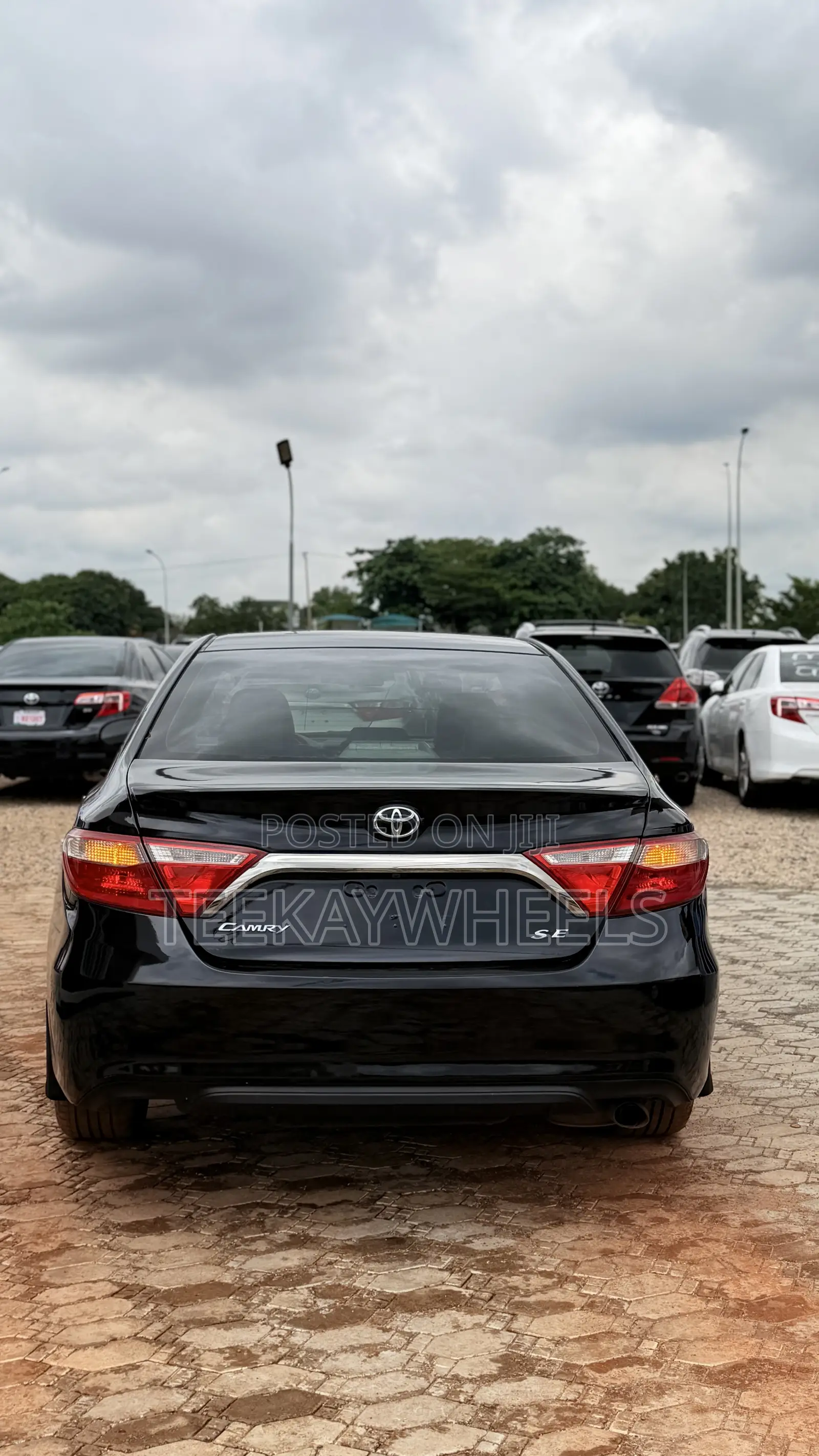 Toyota Camry SE 4dr Sedan (2.5L 4cyl 6A) 2015 Black