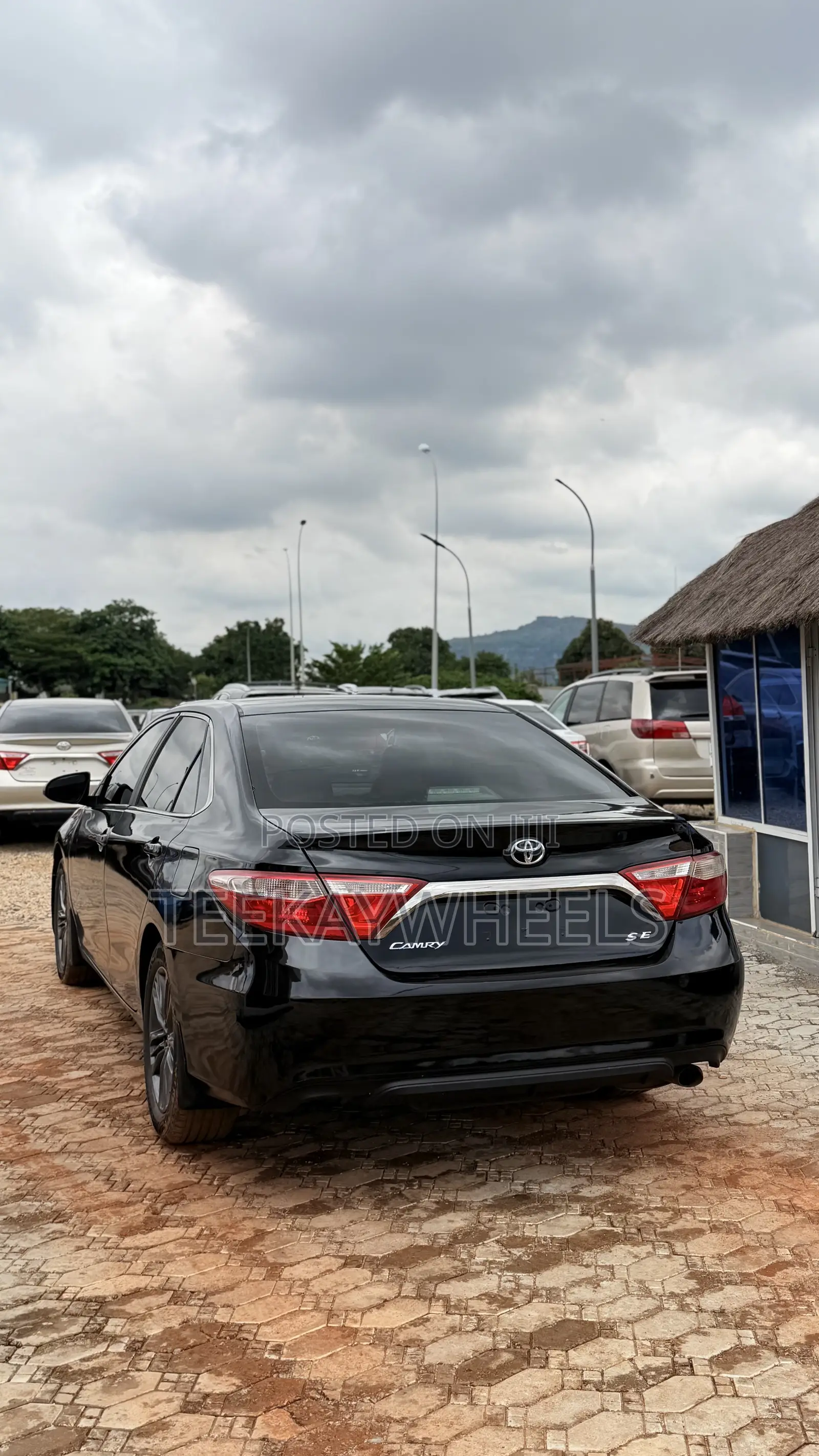 Toyota Camry SE 4dr Sedan (2.5L 4cyl 6A) 2015 Black