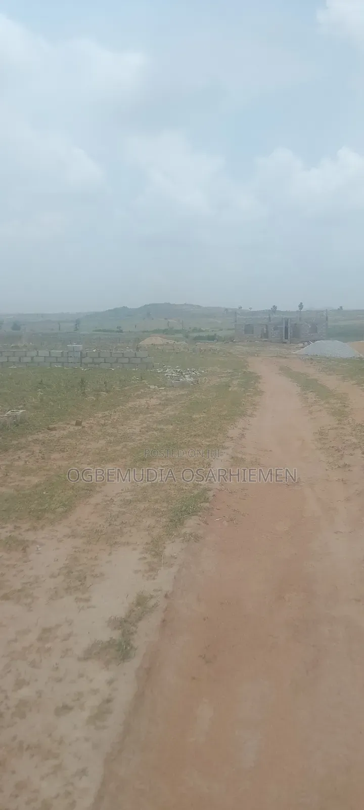 200sqm Estate Land for 4 Bedroom Terrace Duplex With CofO