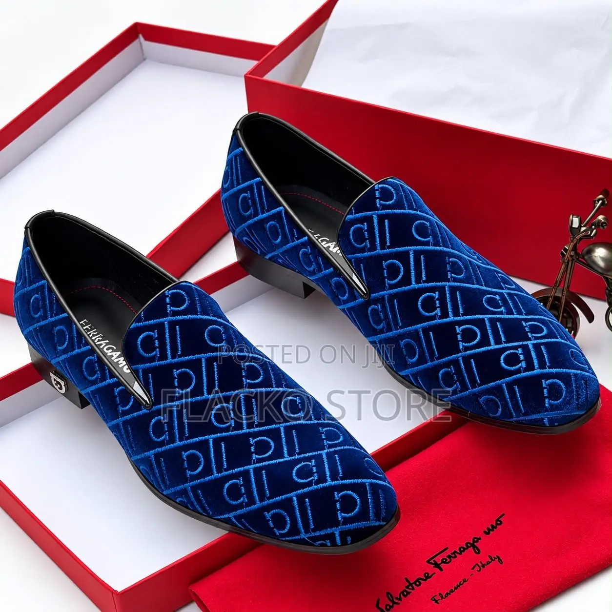 Exclusive Salvatore Ferragamo Suede Loafers Shoes