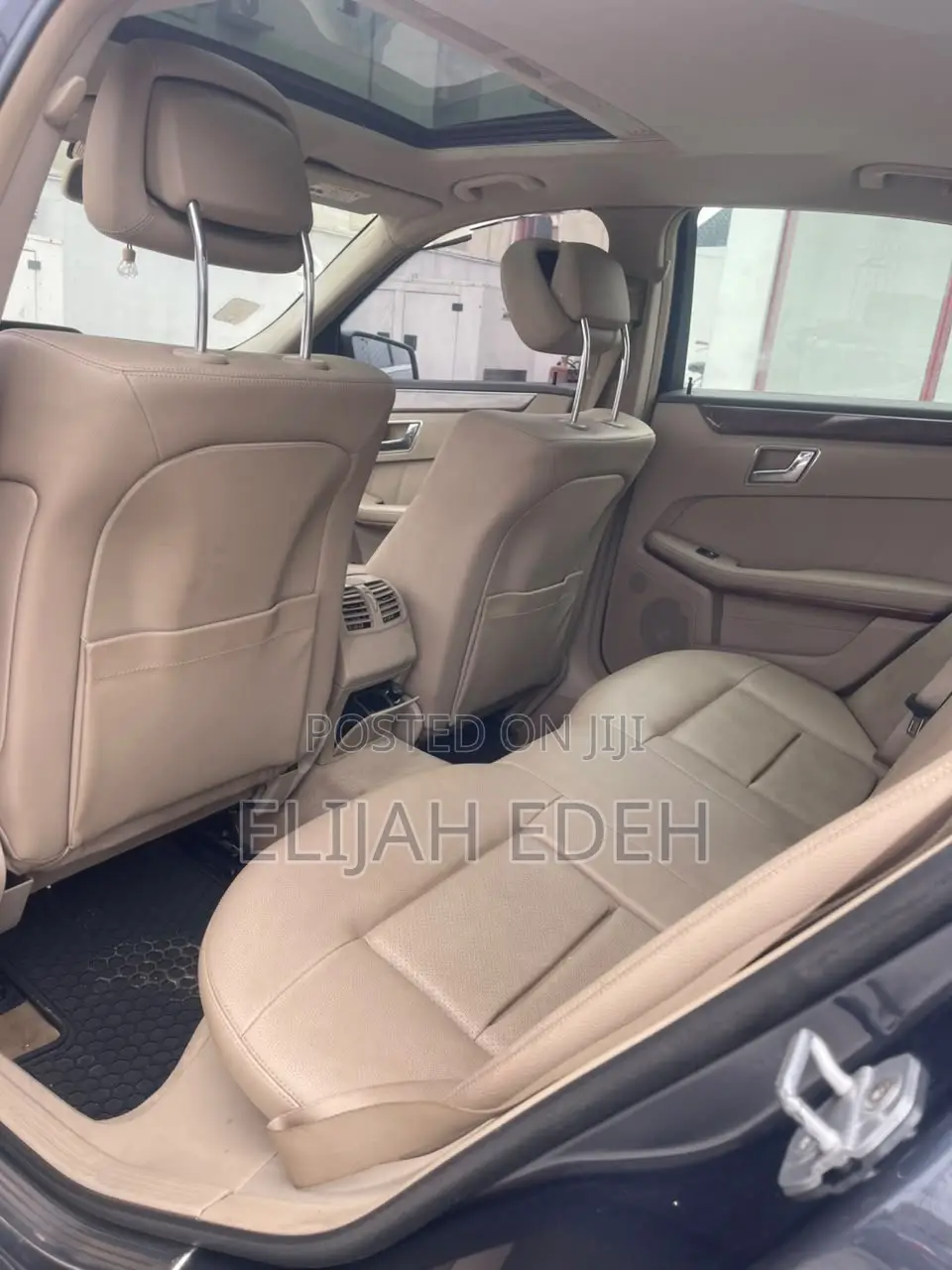 Mercedes-Benz E350 Base 4dr Sedan RWD (3.5L 6cyl 7A) 2010 Gray
