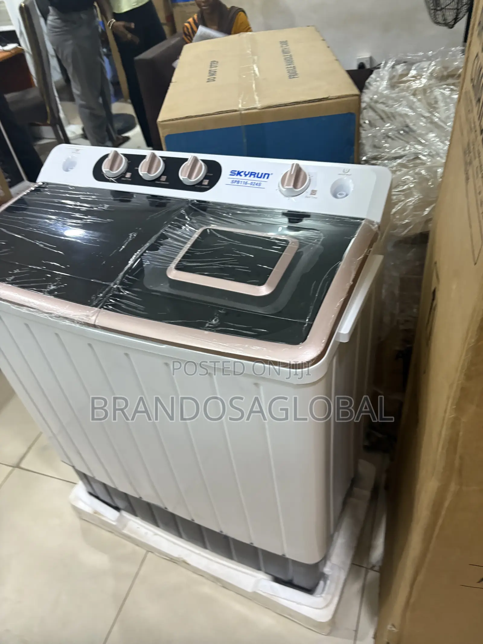 Skyrun SPB116-024S Home Laundry Machine