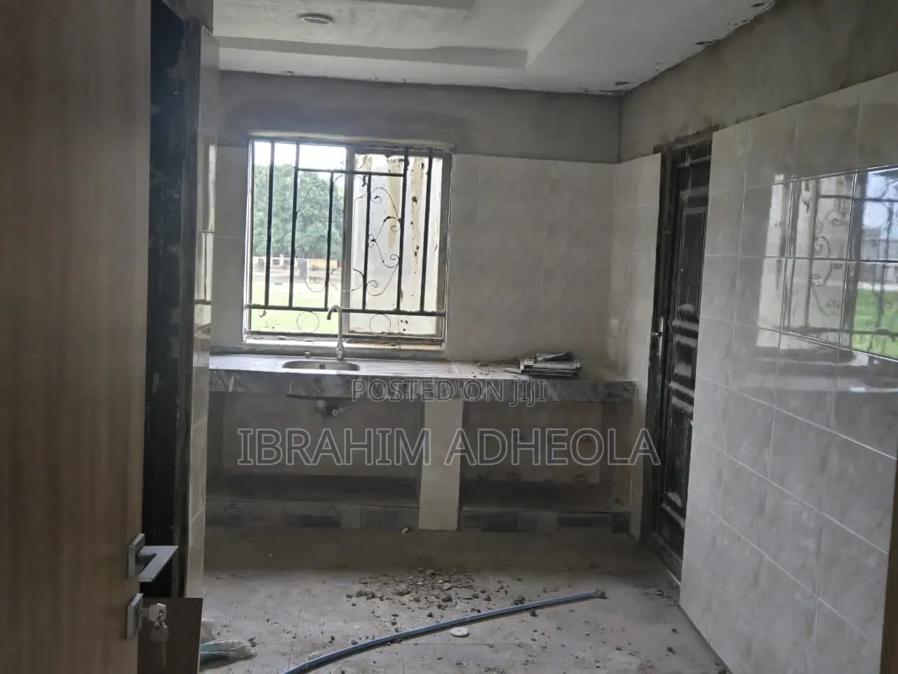 3bdrm Apartment in Okota for rent