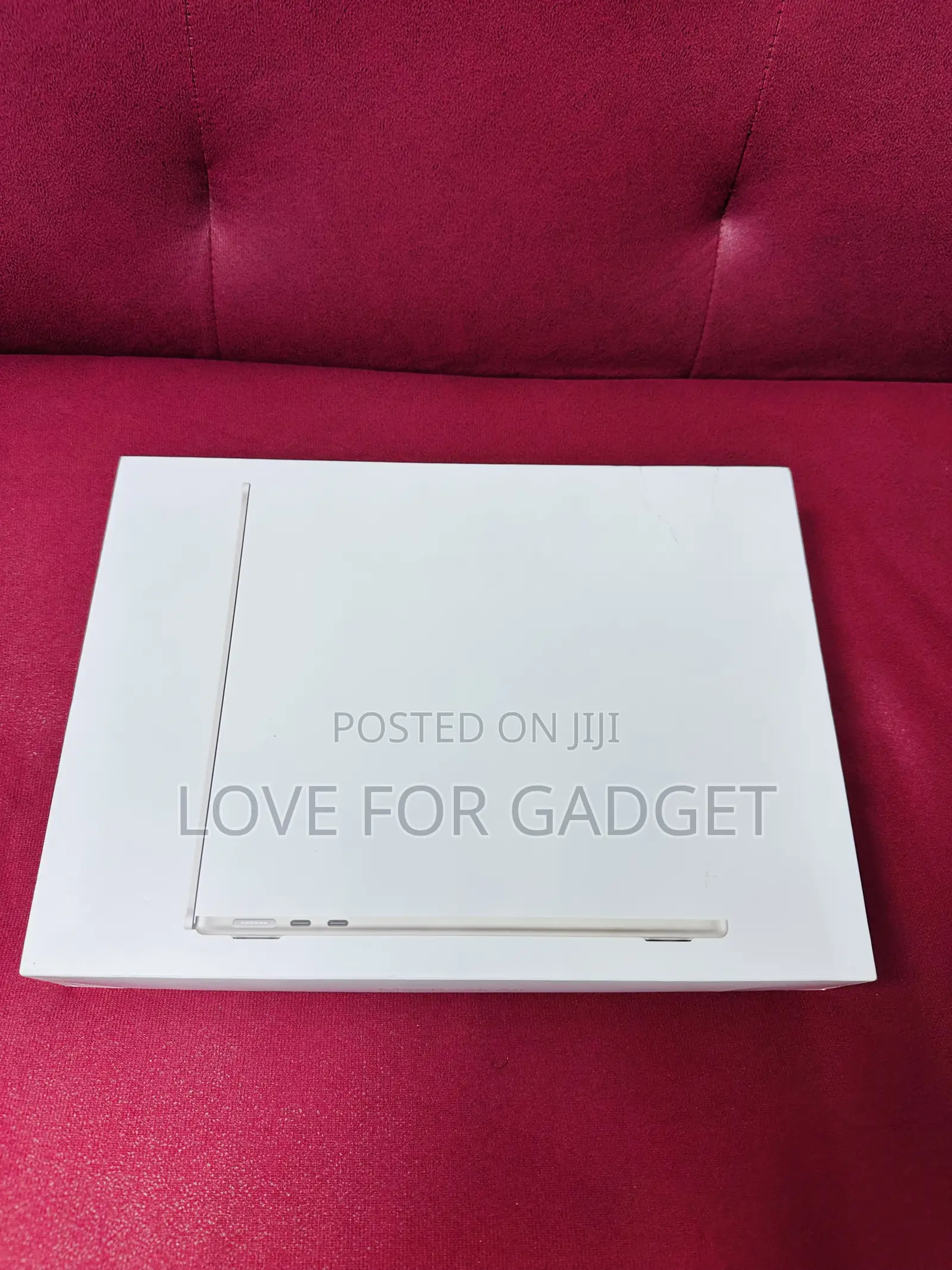 Laptop Apple MacBook Air 2022 M2 8GB Apple M2 SSD 256GB