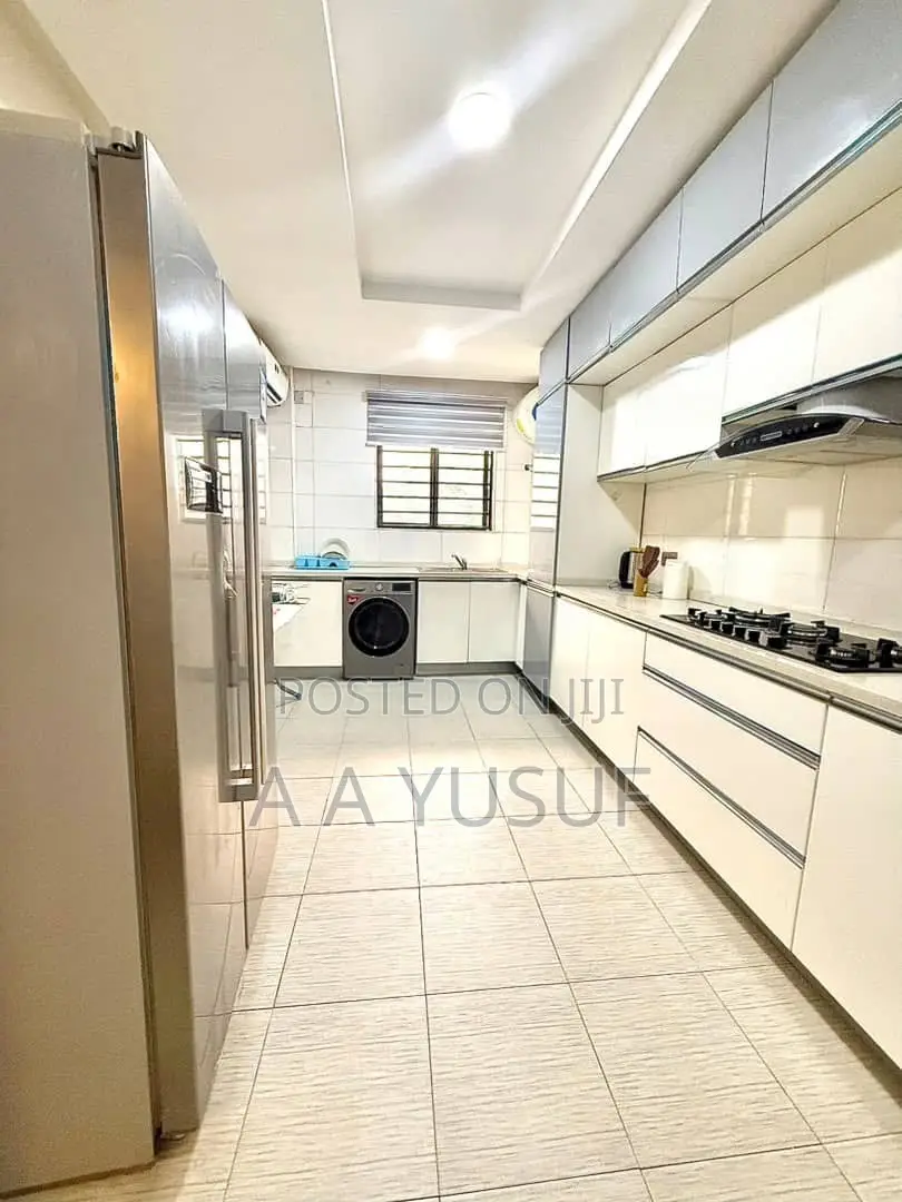 Furnished 2bdrm Apartment in Shoreline Estate, Banana Island for sale