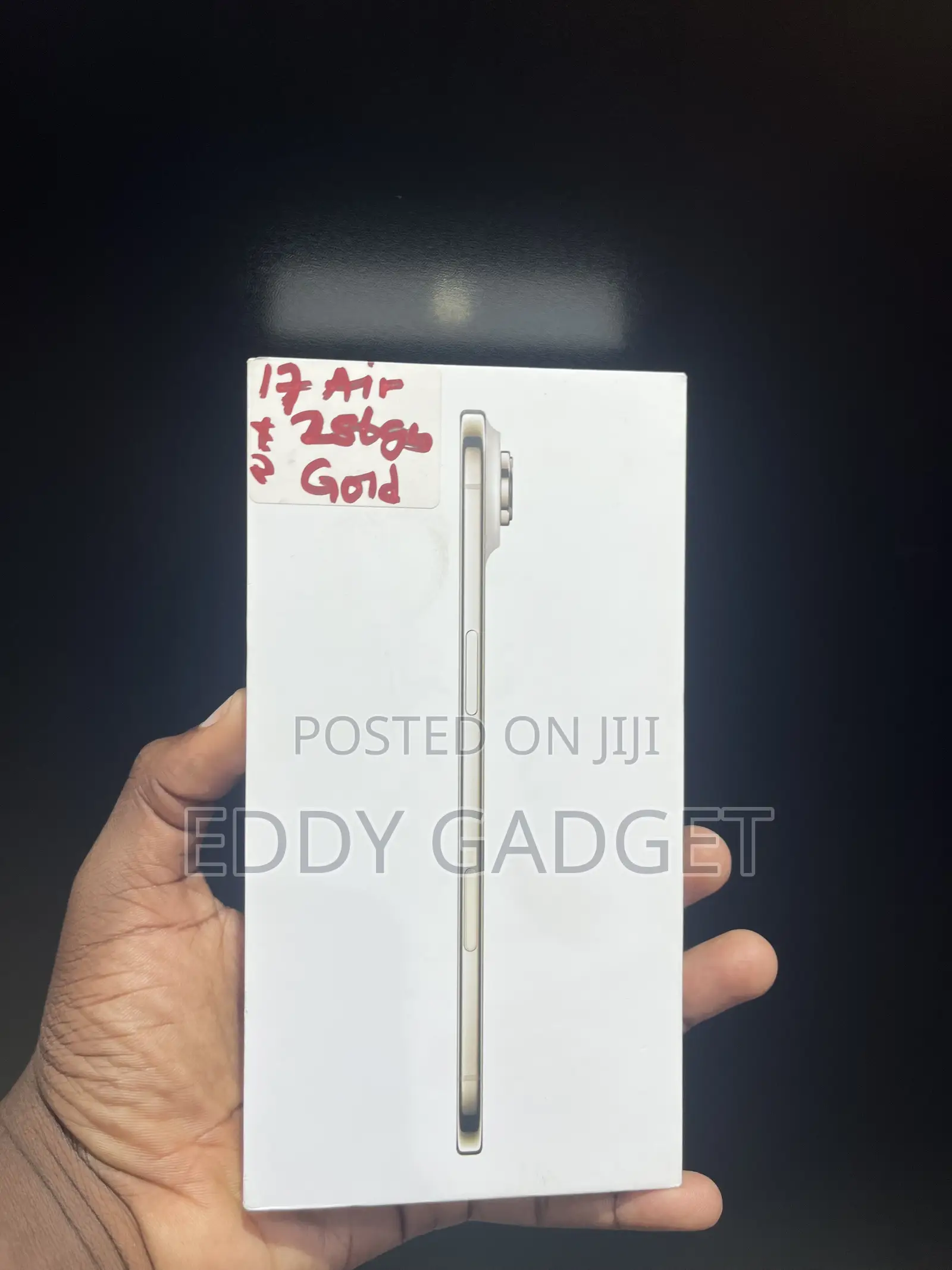 New Apple iPhone Air 256 GB Gold