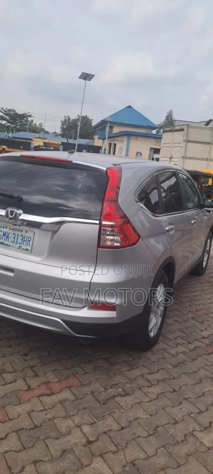 Honda CR-V 2015 Red