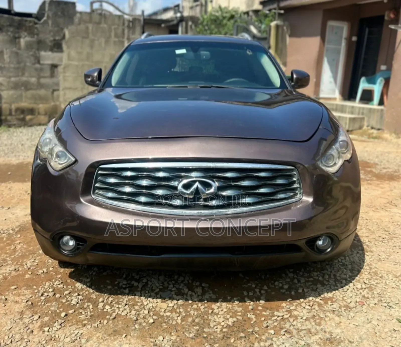 Infiniti FX35 Base 4x2 (3.5L 6cyl 7A) 2010 Brown
