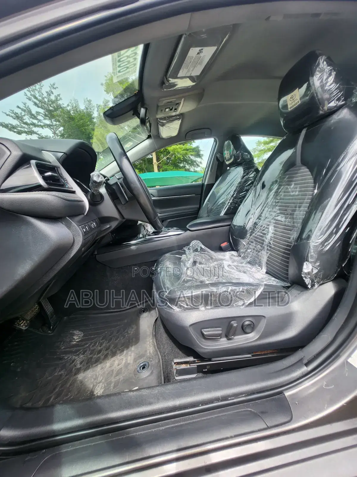 Toyota Camry 2019 Gray
