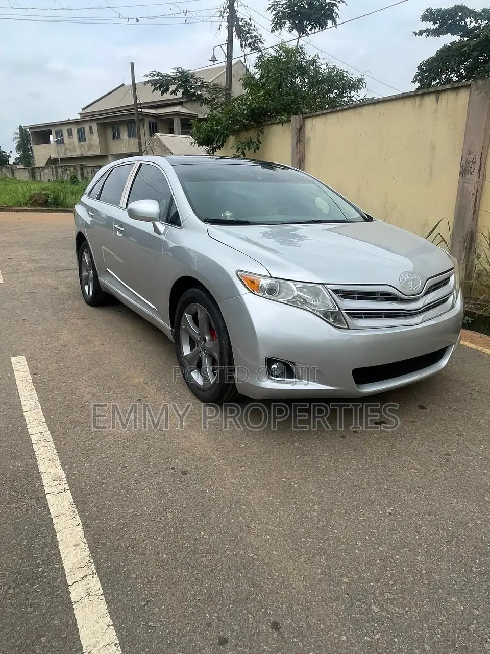 Toyota Venza 2010 Silver