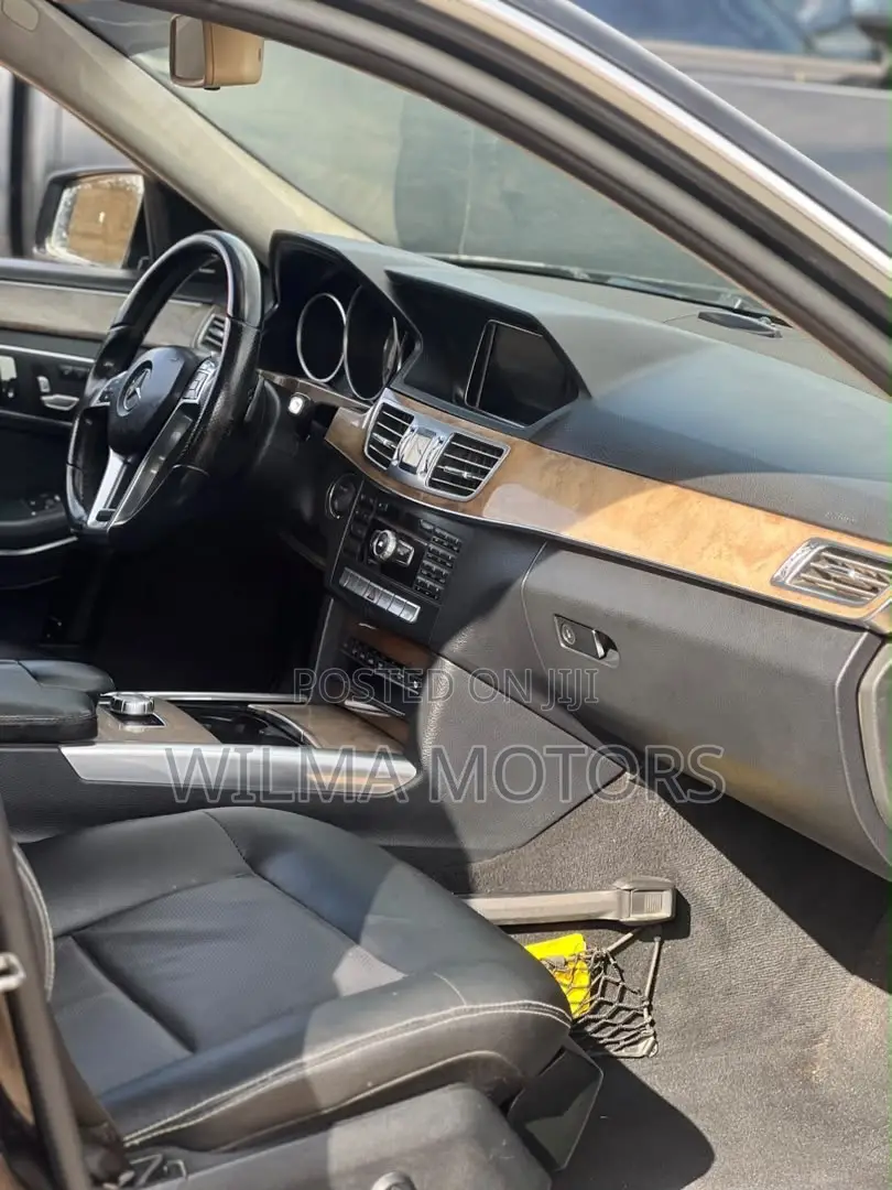 Mercedes-Benz E350 Base 4dr Sedan RWD (3.5L 6cyl 7A) 2014 Black
