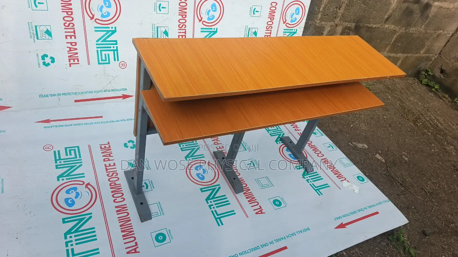 Front Roll Theatre Furniture Table