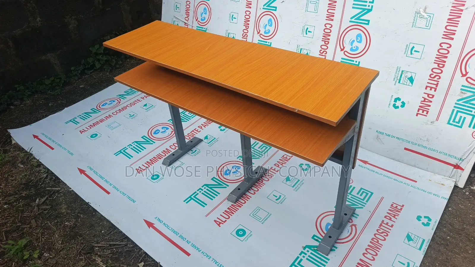 Front Roll Theatre Furniture Table