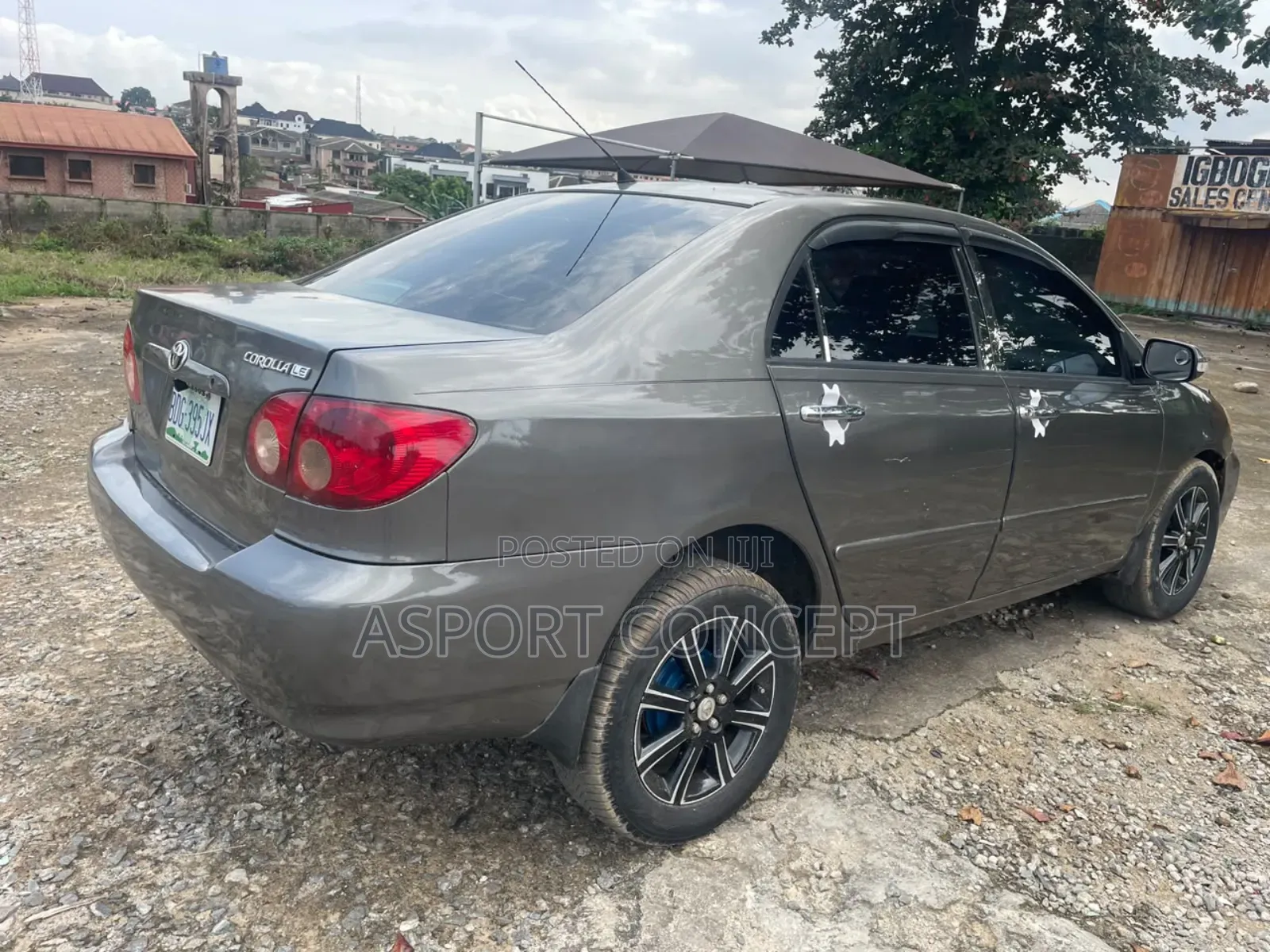 Toyota Corolla LE 2005 Gray