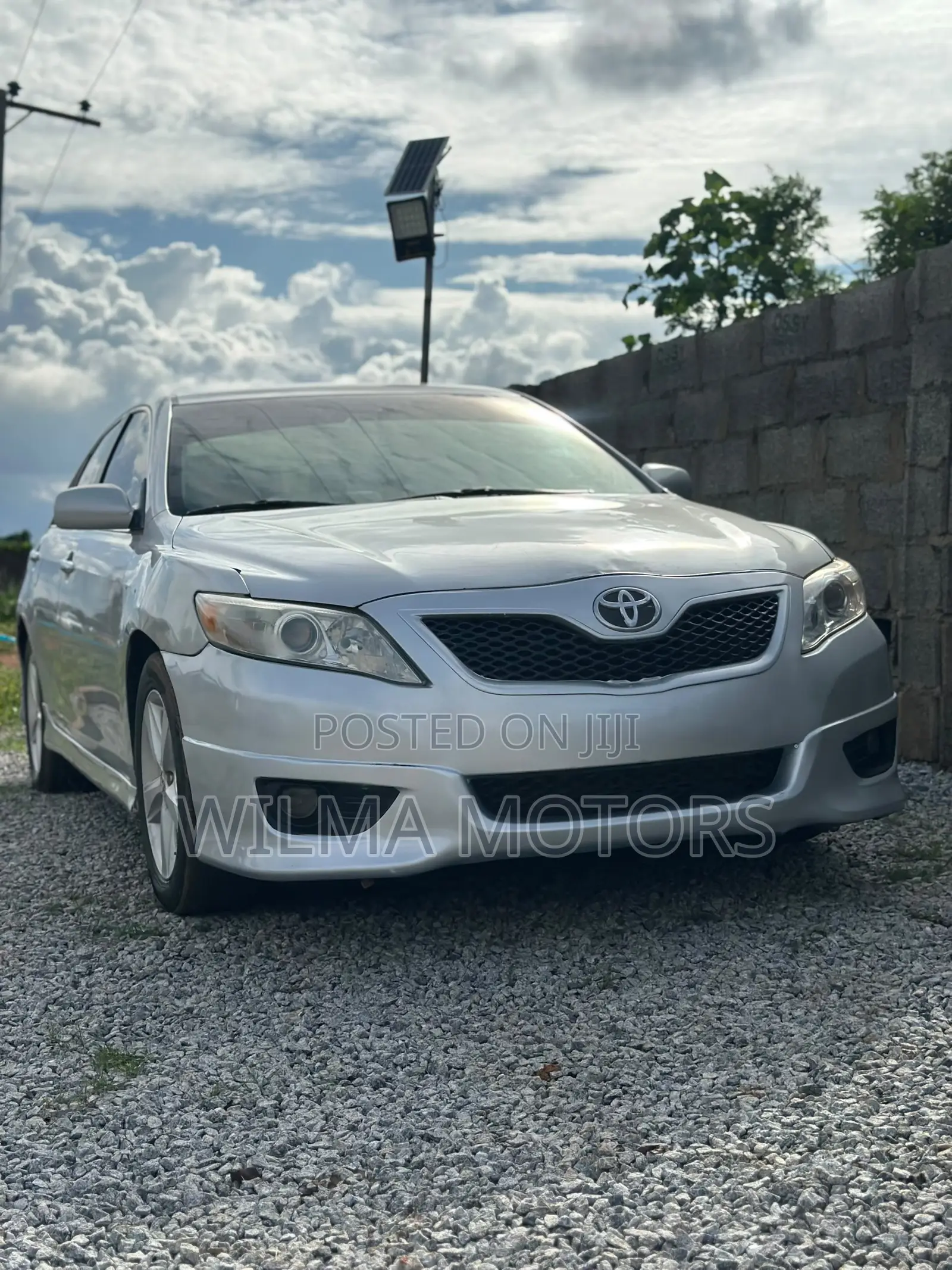 Toyota Camry SE 4dr Sedan (2.5L 4cyl 6AM) 2010 Silver