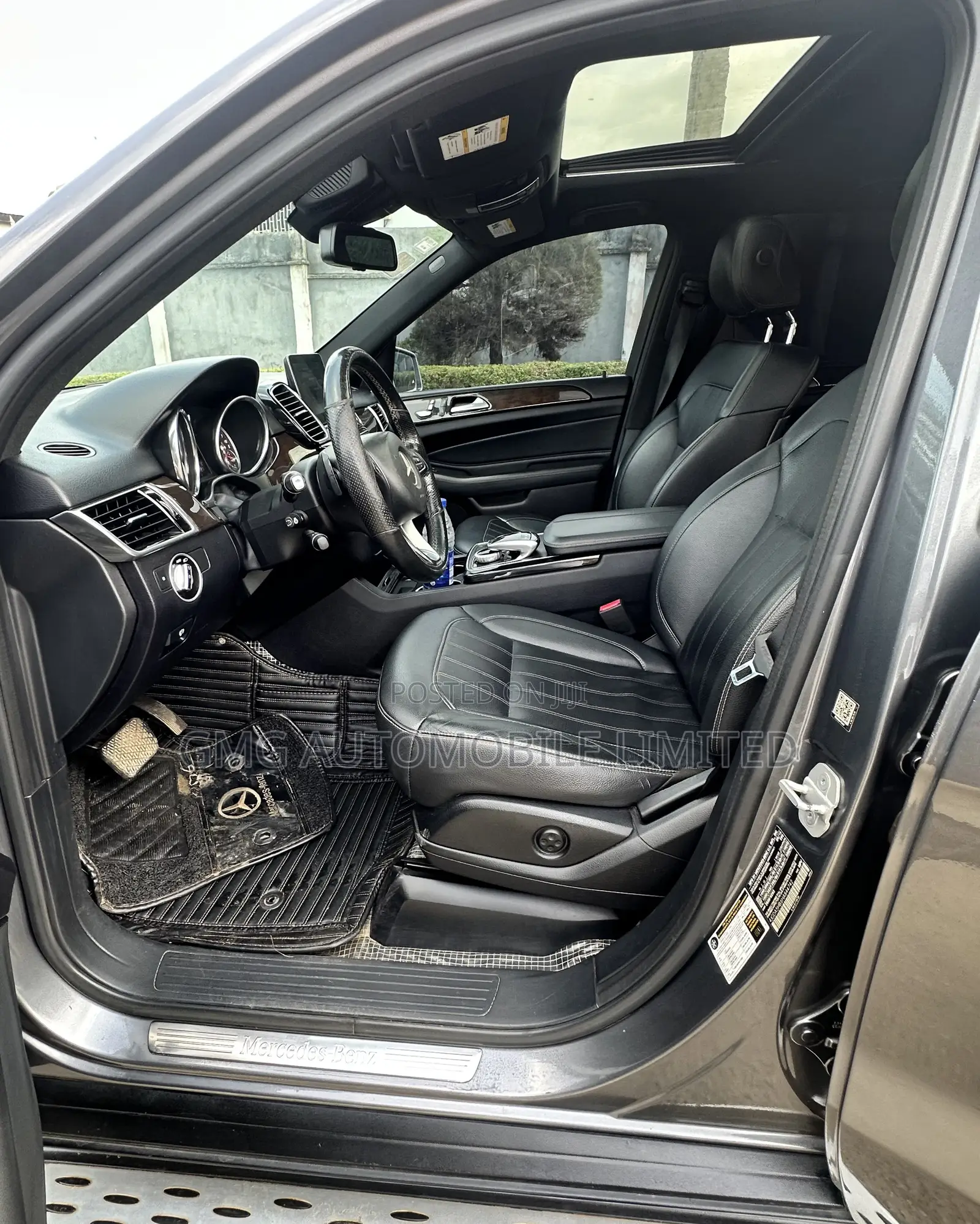 Mercedes-Benz C400 2017 Gray
