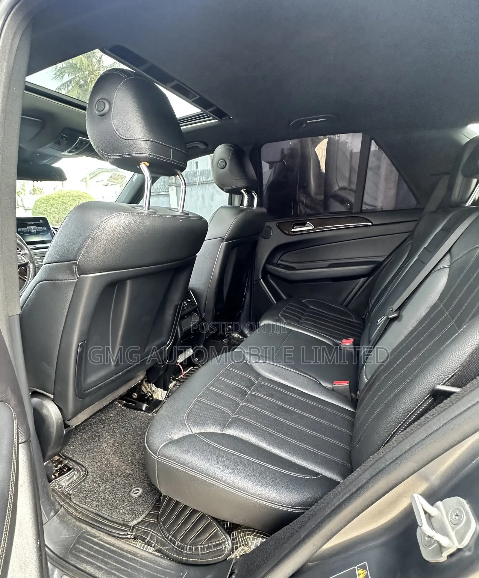 Mercedes-Benz C400 2017 Gray