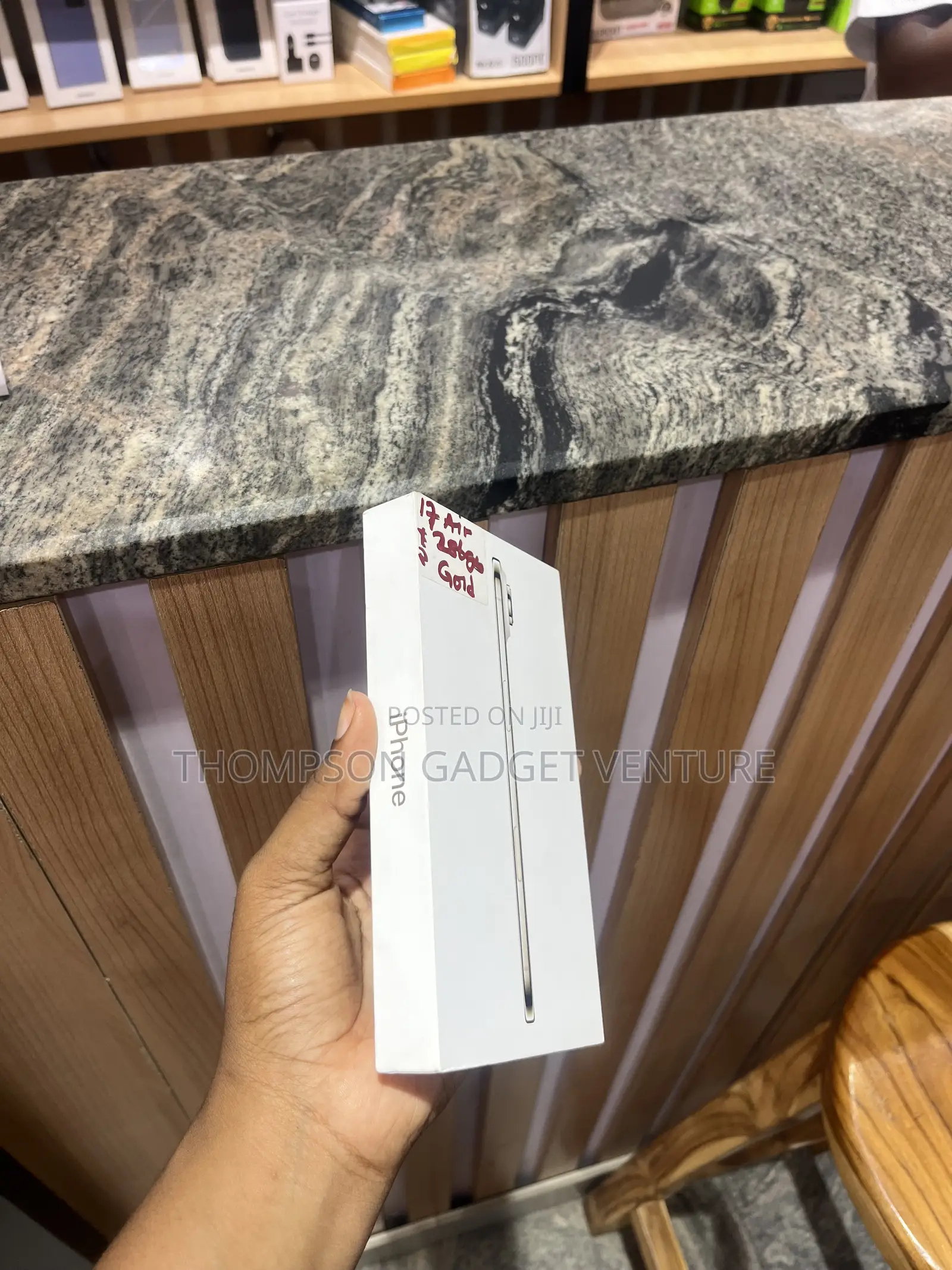 New Apple iPhone 17 512 GB White