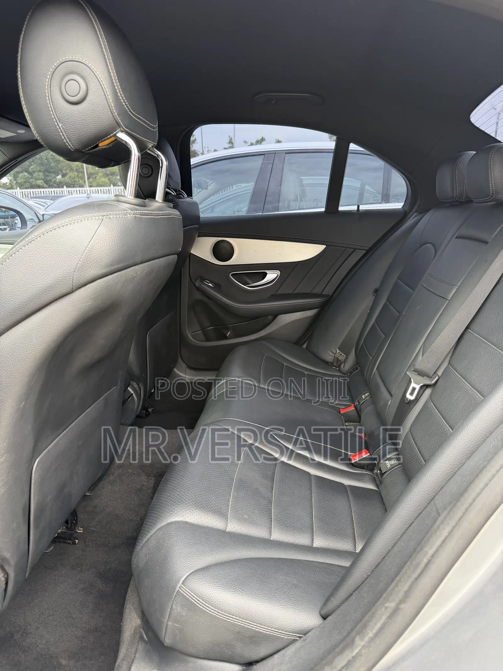 Mercedes-Benz C300 2016 Gray