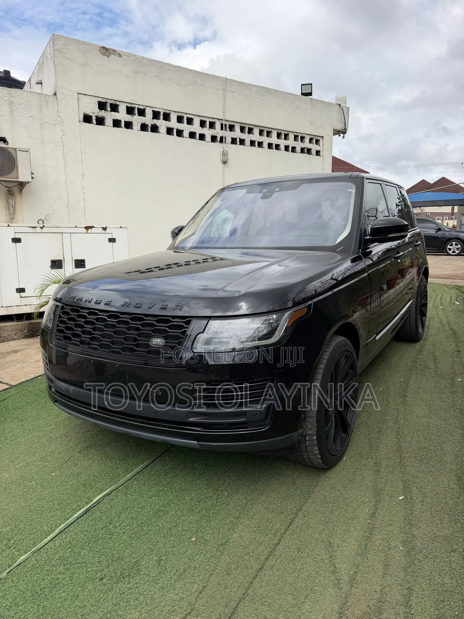 Land Rover Range Rover Vogue 2018 Black