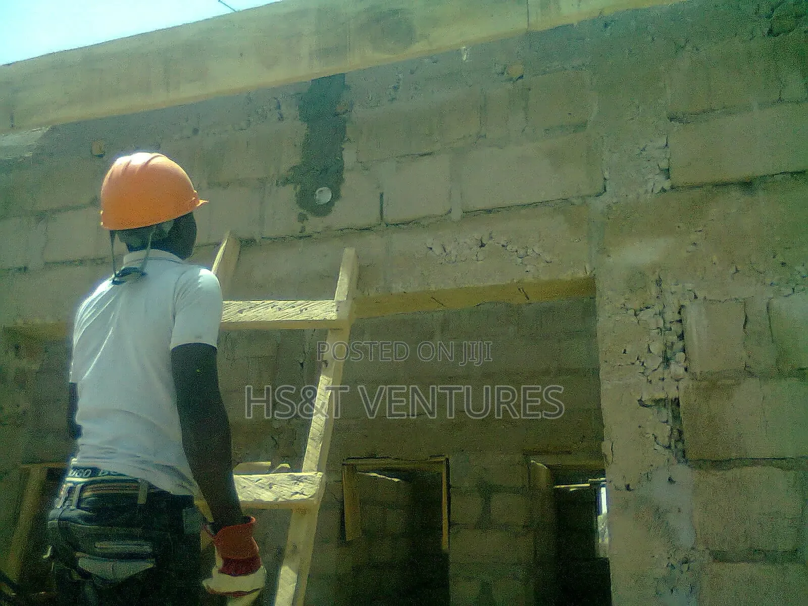 Professional Electrician (Electrical Wiring Maintenance) Services