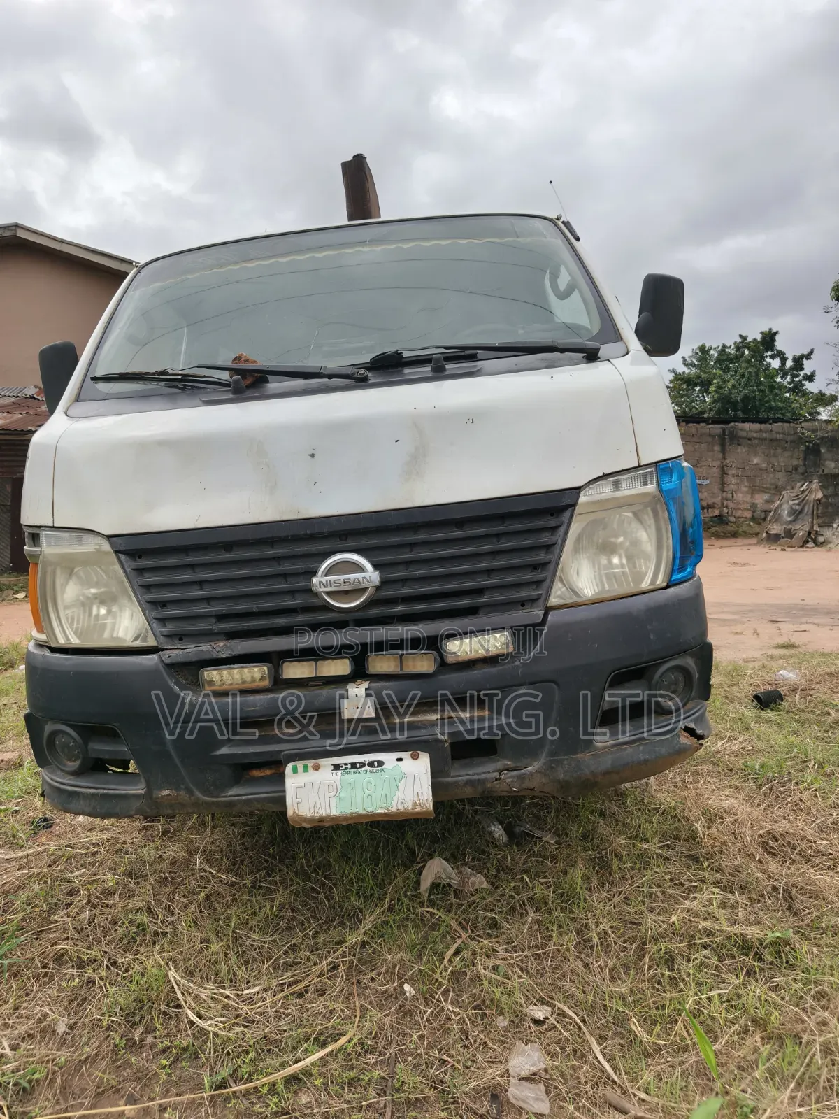 Nissan Caravan (Urvan) 2009 White