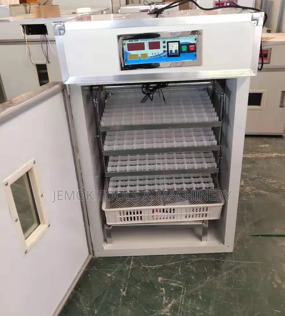 Incubator for Eggs 2000