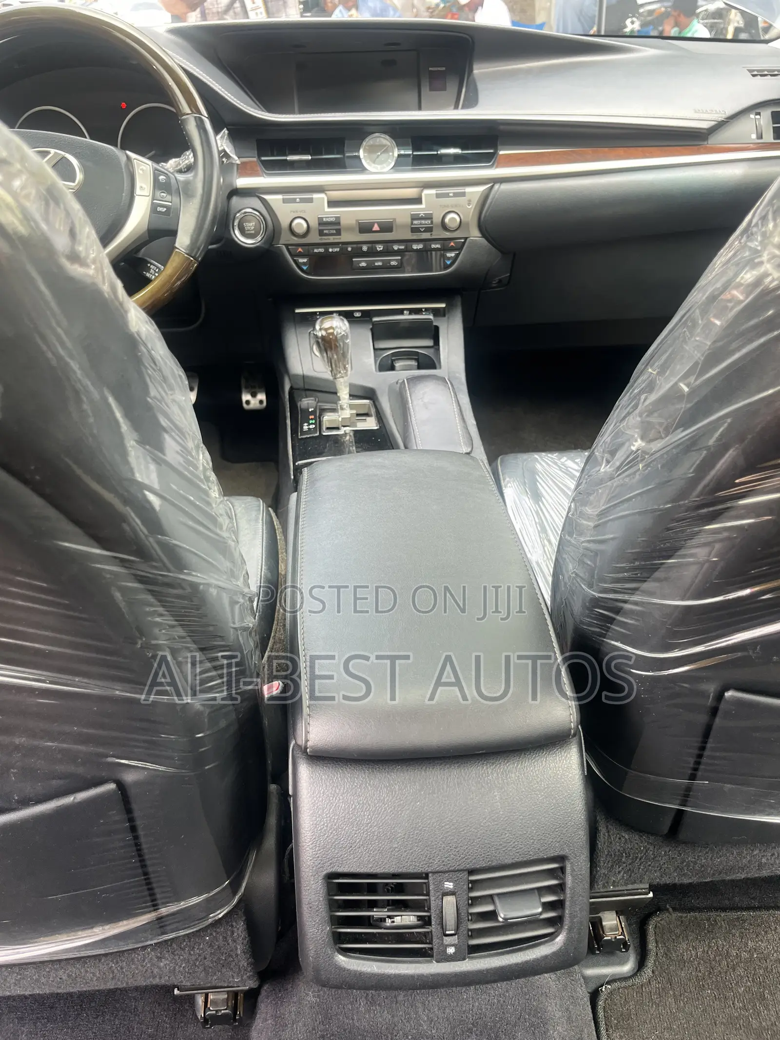 Lexus ES 2013 Black