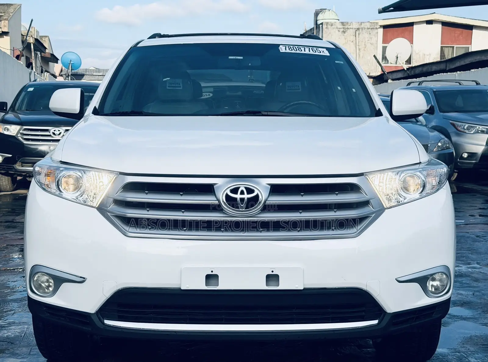 Toyota Highlander Limited 2012 White