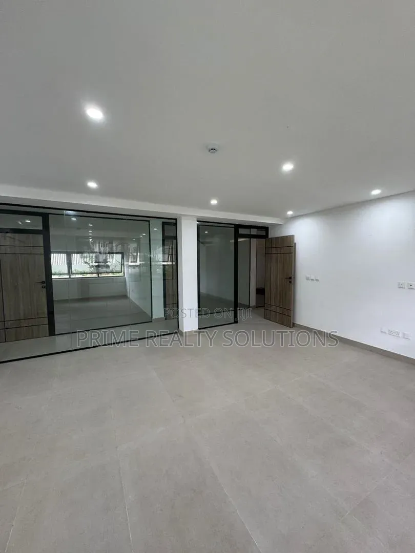 A Spacious and Elegant 119 SQM Office Space Is Available for Rent