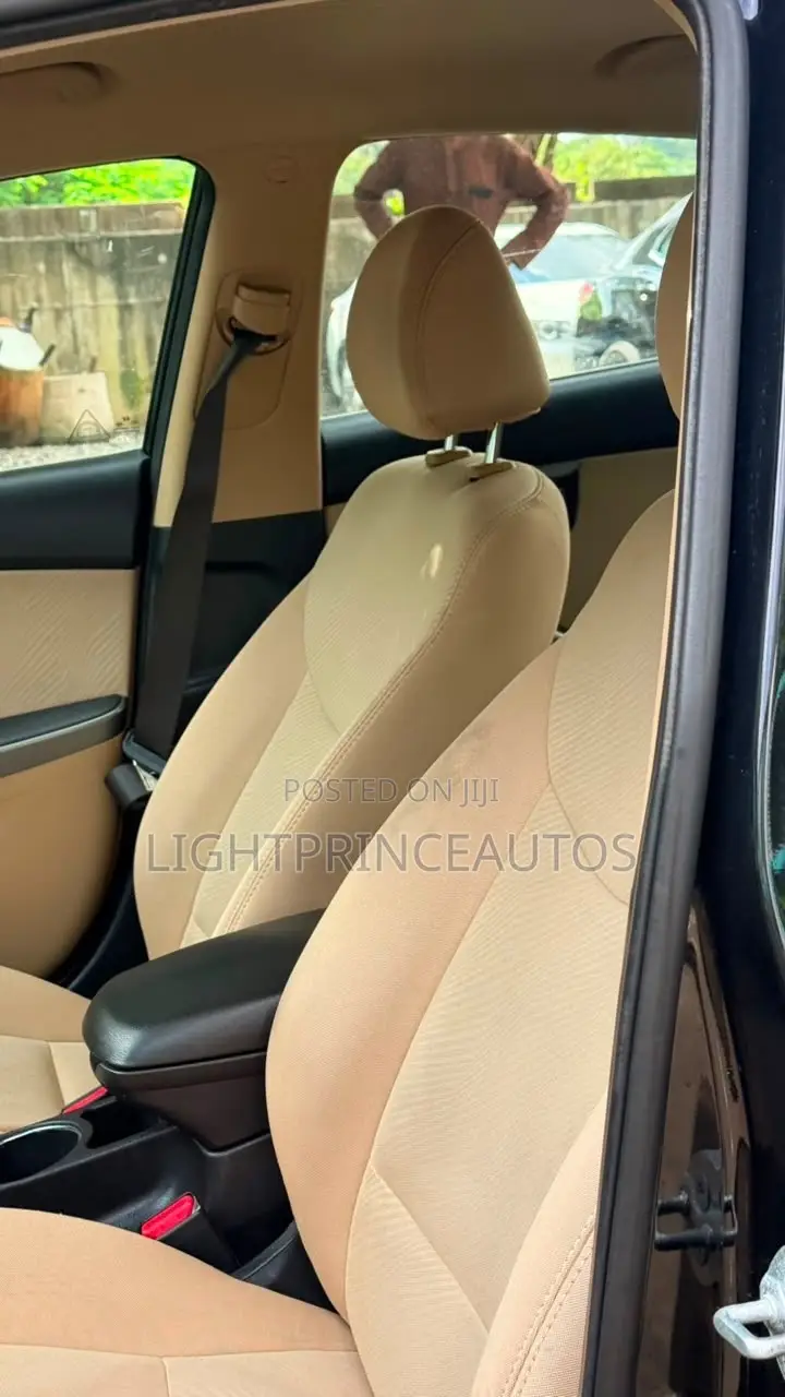 Hyundai Elantra 2014 Black