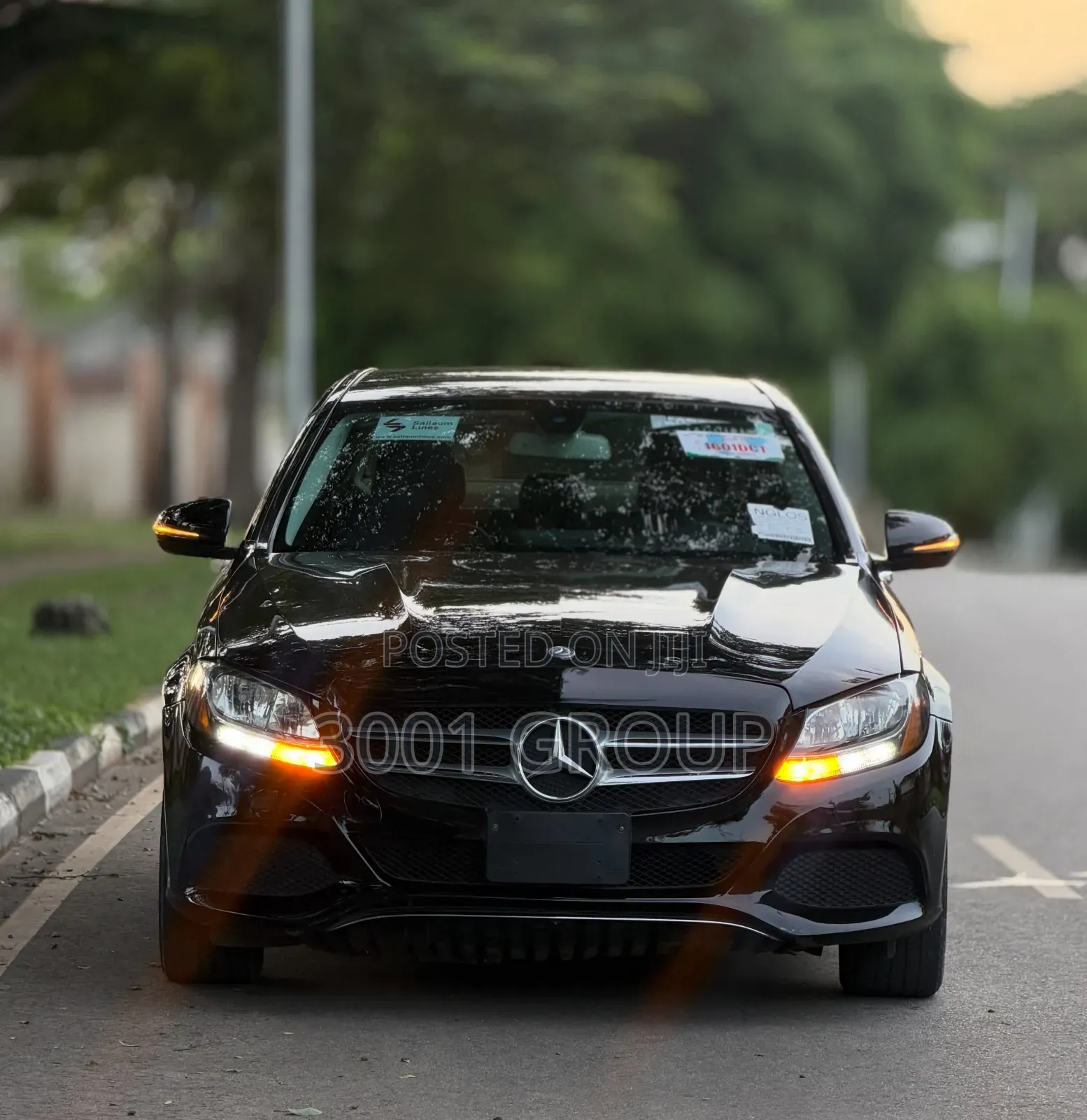 Mercedes-Benz C300 2016 Black