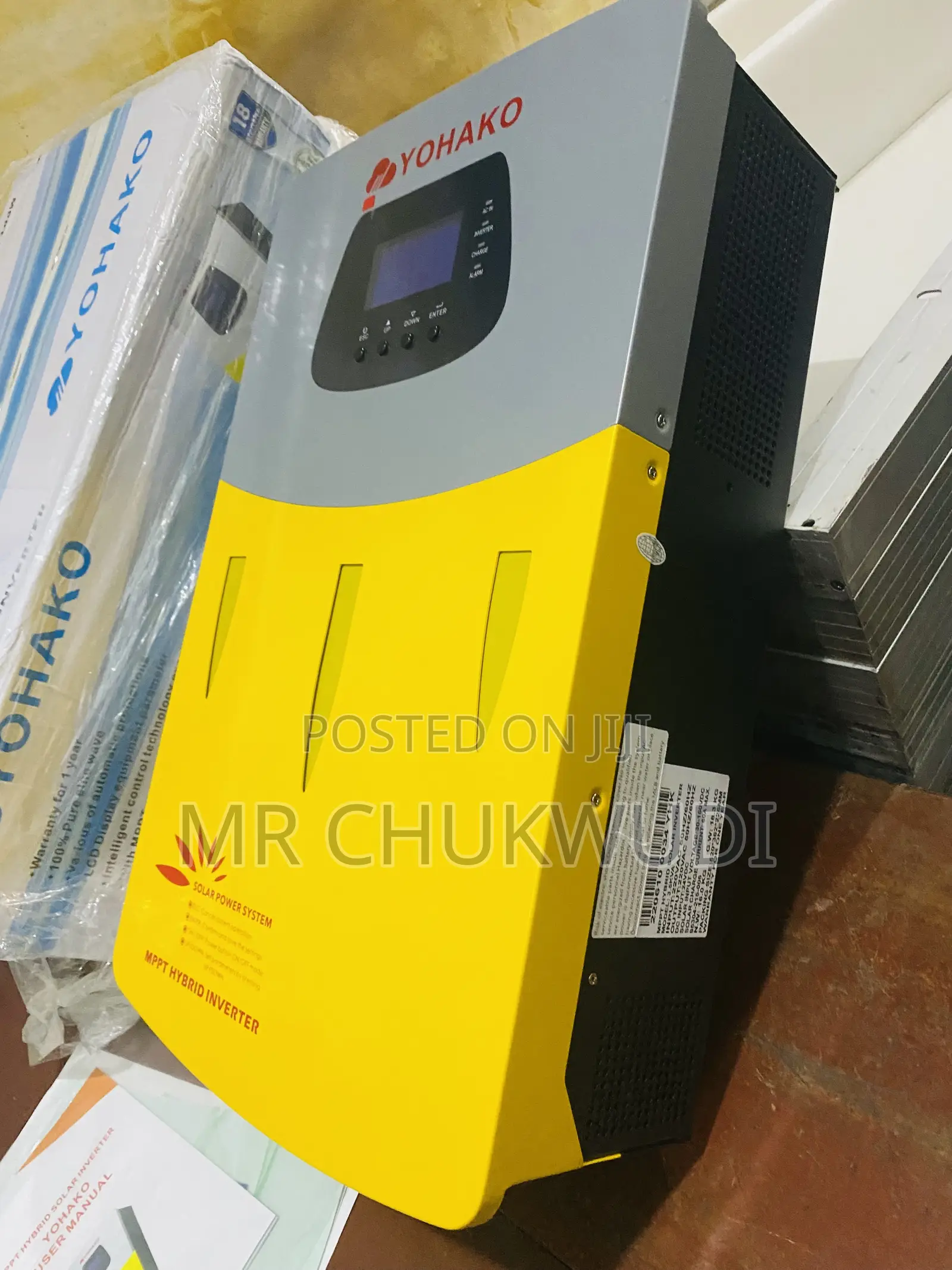 2.5kva 24v Yohako Hybrid Solar Inverters With MPPT