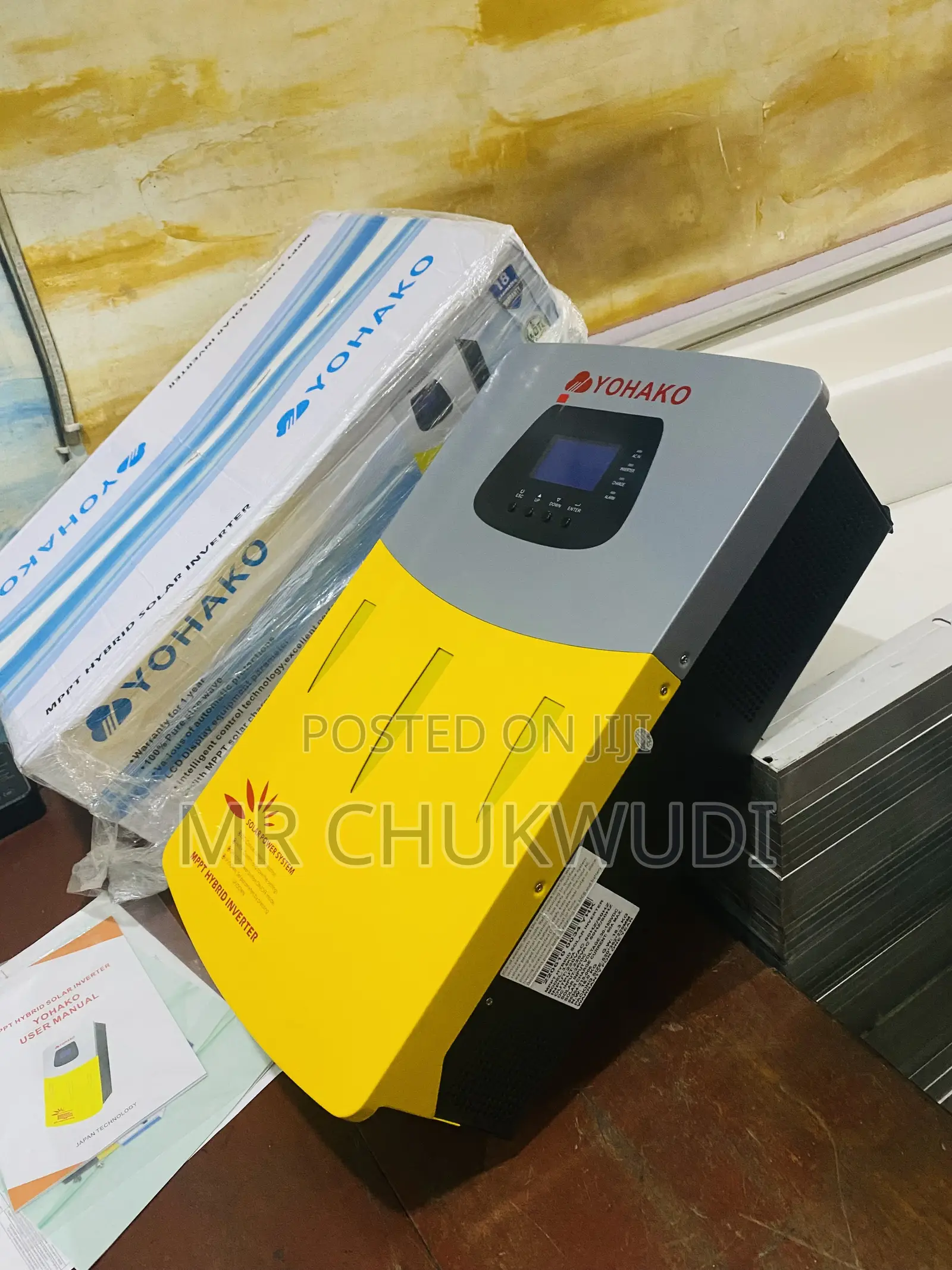 2.5kva 24v Yohako Hybrid Solar Inverters With MPPT